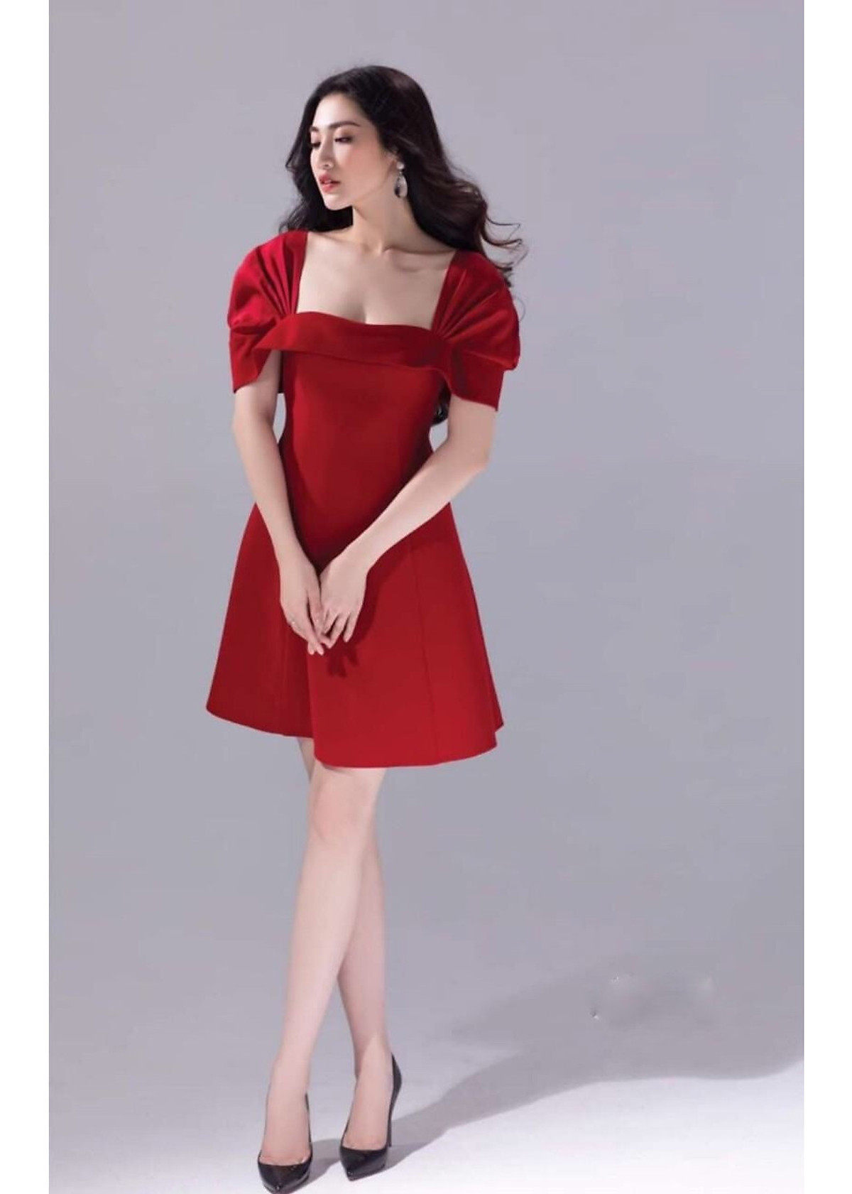 Giấu nhẹm mọi khuyết điểm cơ thể chỉ với chiếc váy xòe