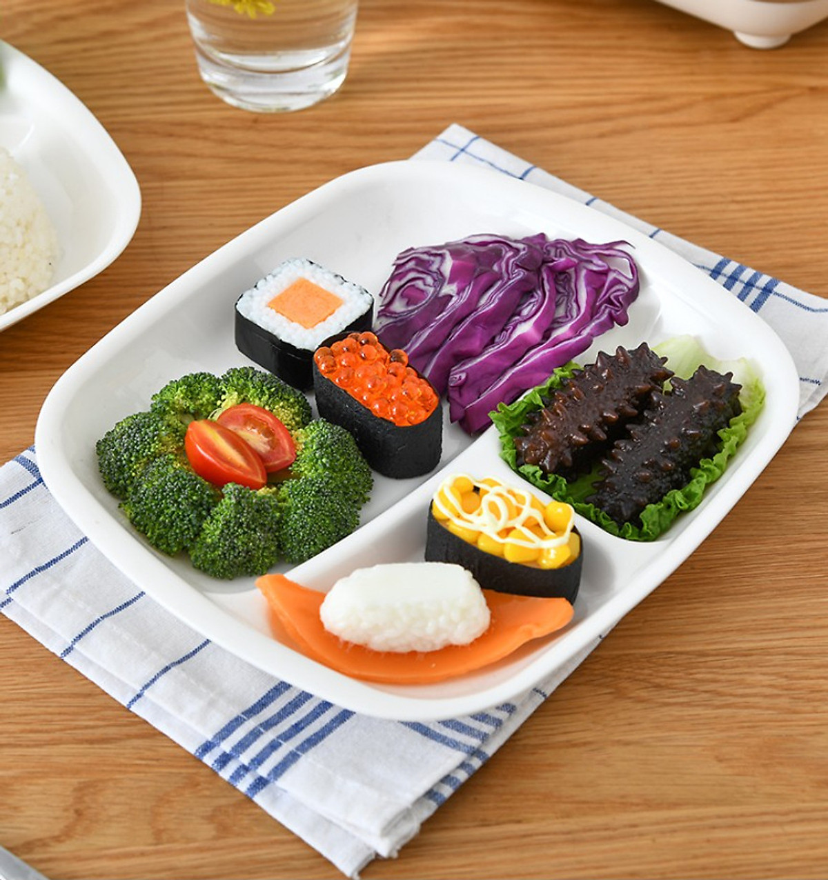 Khay chia 3 ngăn cho bé ăn dặm nội địa Nhật Bản