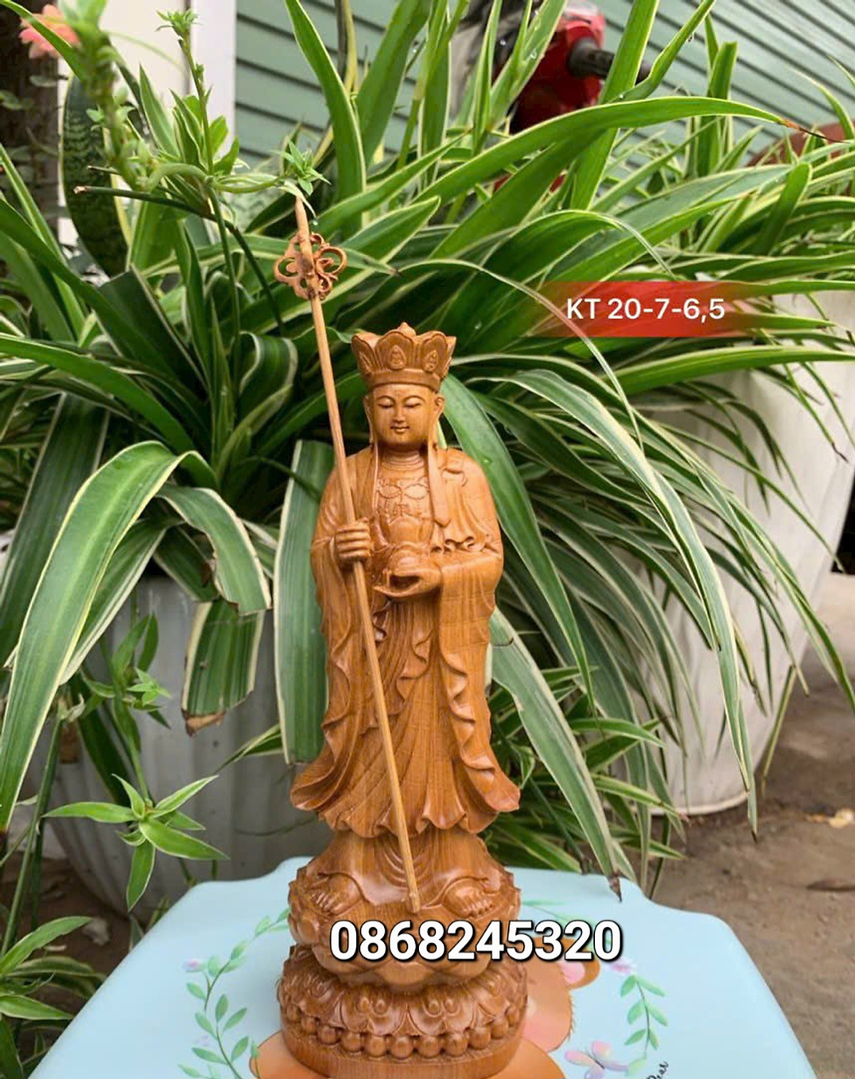 Tượng phật địa tạng vương bồ tát bằng gỗ bách xanh thơm nức kt cao 20×7.5×6cm