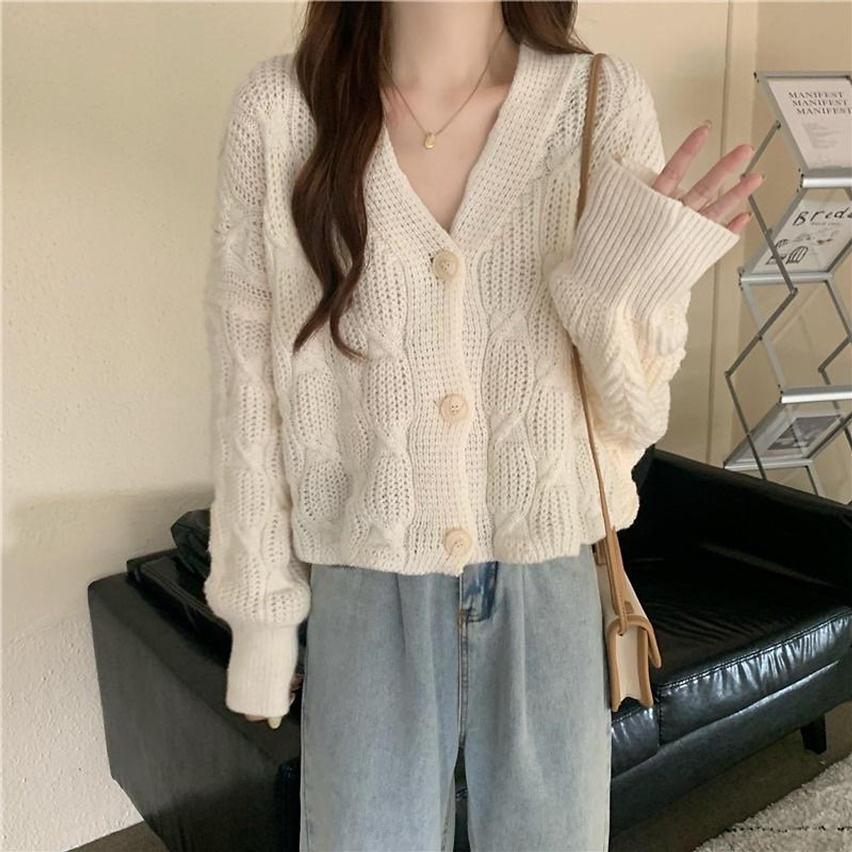 Áo Khoác len nữ (MIỄN SHIP ) Áo cardigan len cánh dơi dáng croptop rộng rãi cổ V trẻ trung năng động, Chất liệu mềm mịn Áo Khoác Len Nữ (Miễn Ship ) Áo Cardigan Len Cánh Dơi Dáng Croptop Rộng Rãi Cổ V Trẻ Trung Năng Động, Chất Liệu Mềm Mịn