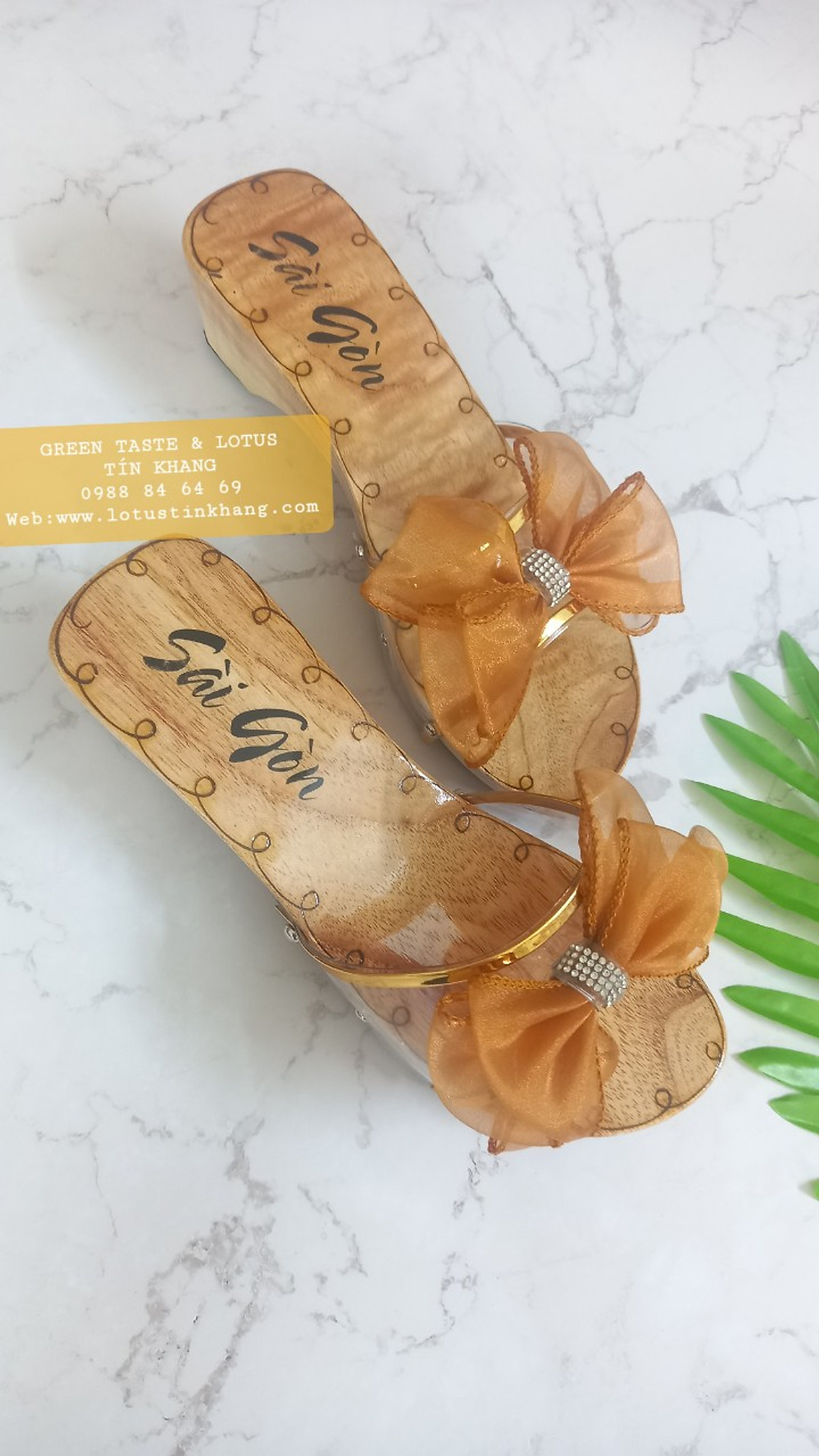 Guốc Gỗ Cao Gót Quai Trong Đính Nơ Vẽ Mỹ Nghệ Xinh Xắn-Guốc Mộc - 39 | Green Taste And Lotus Tín Khang | Tiki