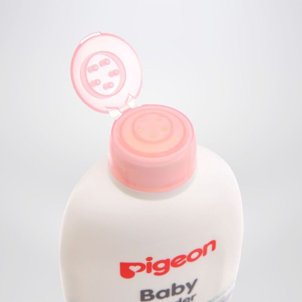 Phấn rôm sẩy Pigeon nắp màu 100g/200g