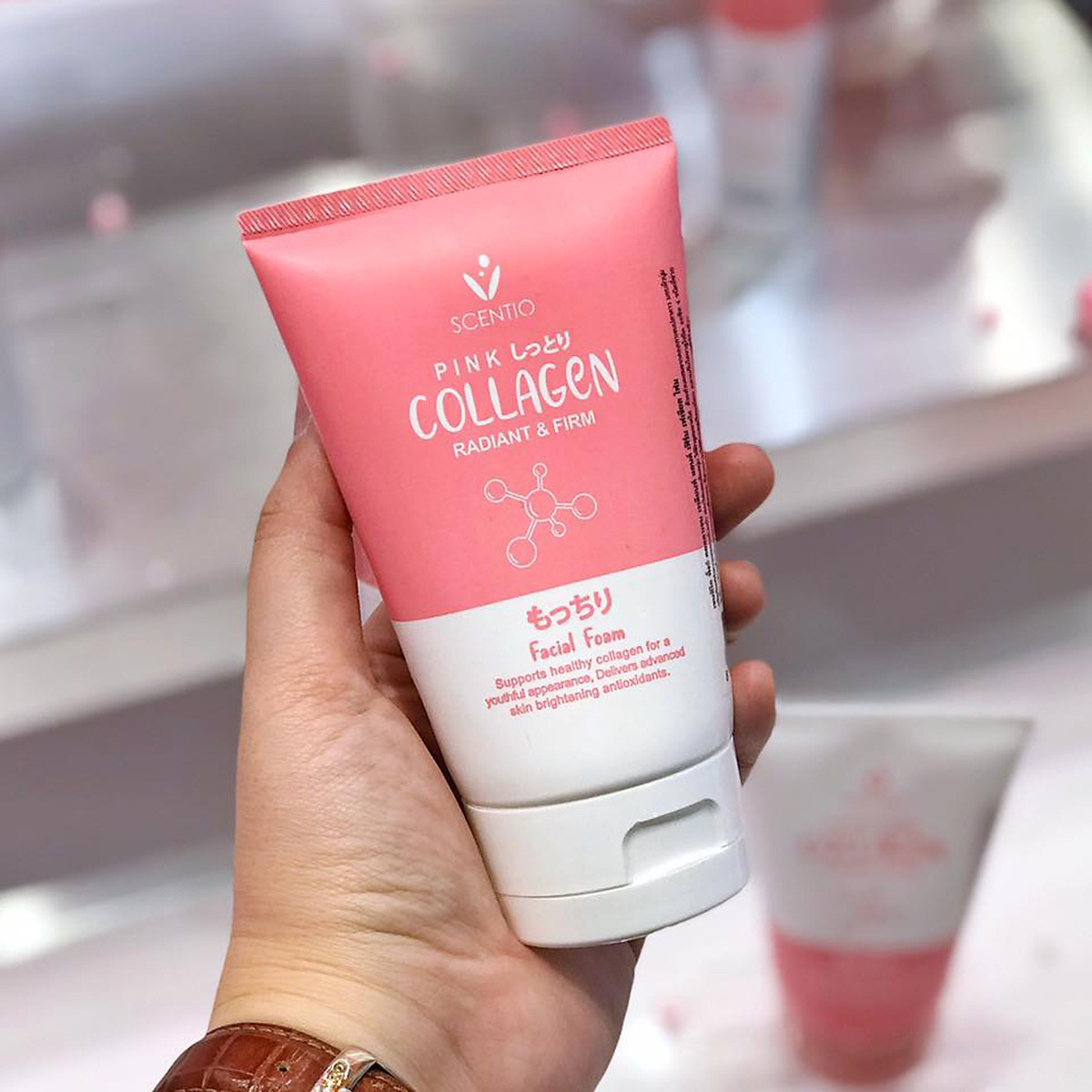 Sữa Rửa Mặt Dưỡng Trắng Và Săn Chắc Da Scentio Pink Collagen