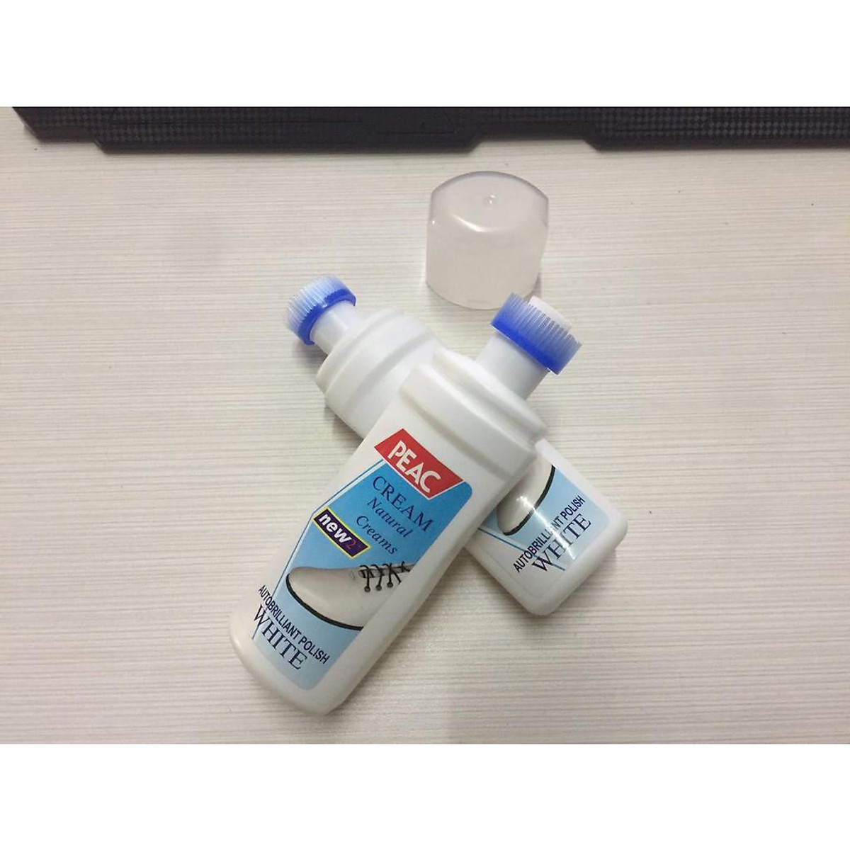 Nước Lau Giày,Nước Tẩy Rửa Giày,có đầu chà,Túi Xách An Toàn(Plac)