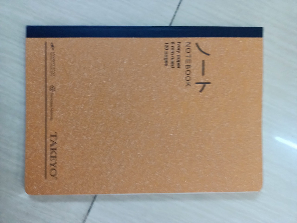 Vở Bìa Khâu B5 Kẻ Ngang Takeyo 120 Trang (Bìa Ngẫu Nhiên)