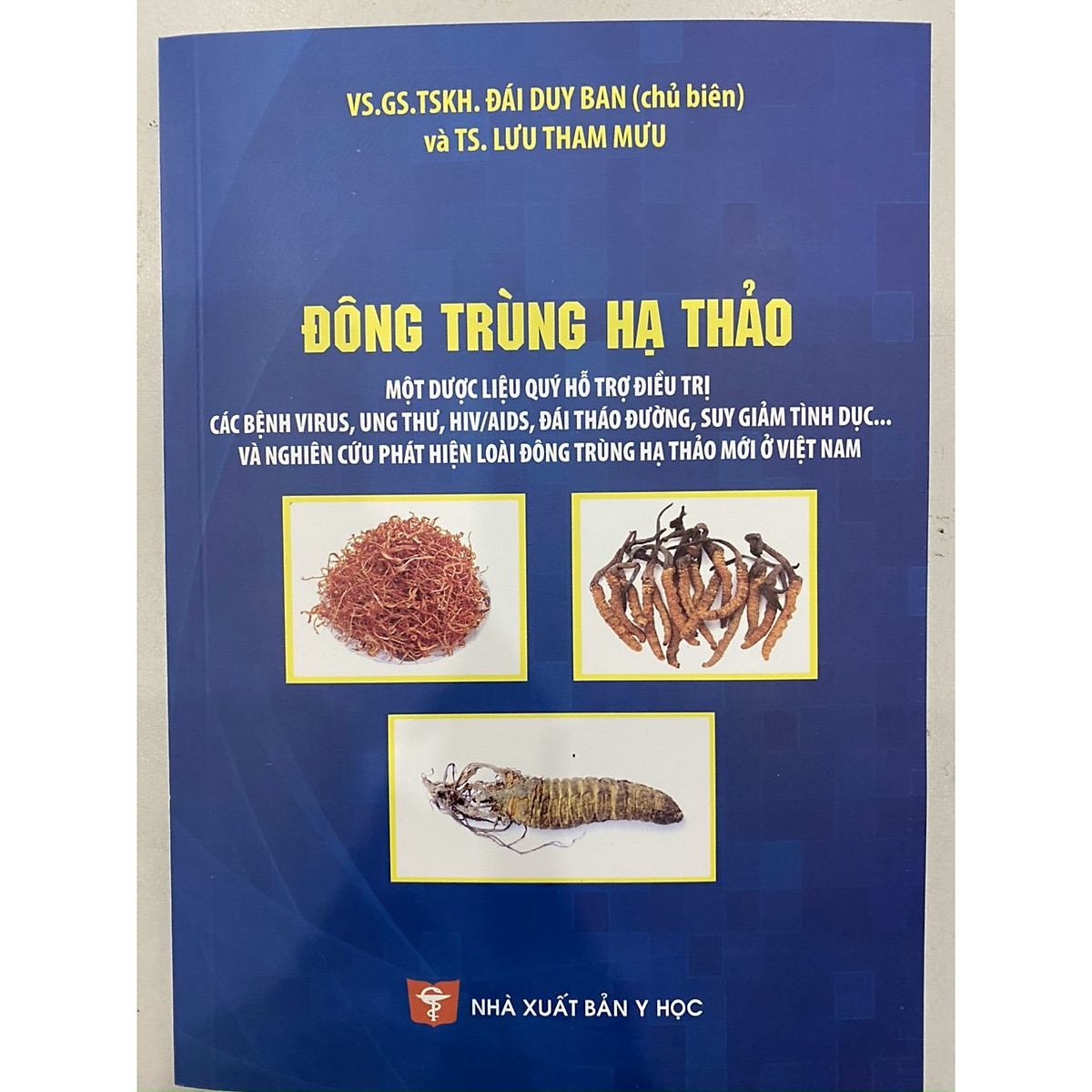 Đông Trùng Hạ Thảo - Một Dược Liệu Quý Hỗ Trợ Điều Trị Các Bệnh Virus, Ung Thư, HIV/AIDS, Đái Tháo Đường, Suy Giảm Tình Dục... Và Nghiên Cứu Phát Hiện Loài Đông Trùng Hạ Thảo Mới Ở Việt Nam