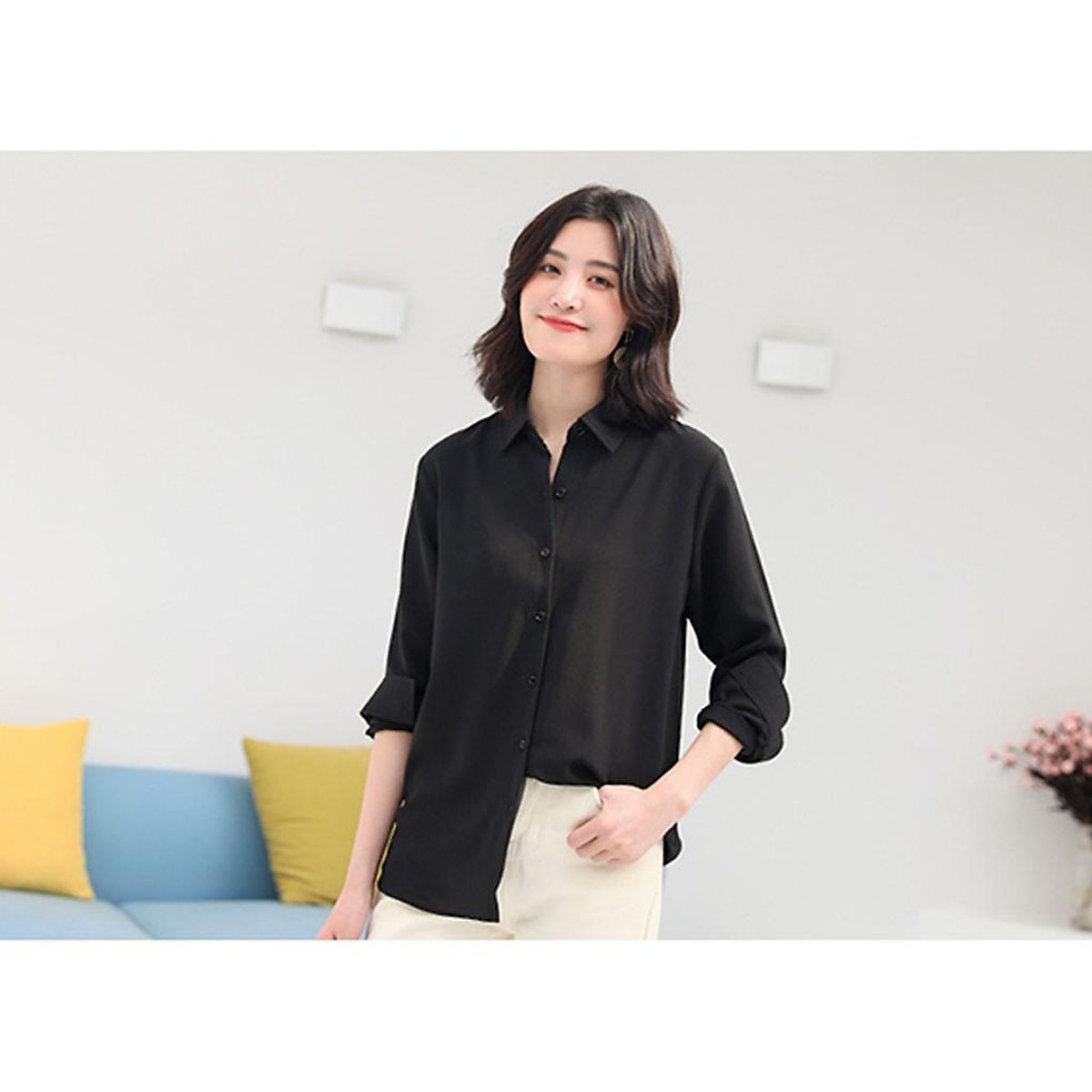 Áo sơ mi nữ đẹp tay ngắn công sở màu Đen Trắng Xanh Be kiểu Hàn Quốc form rộng chất lụa cao cấp LEERY SM02 MixASale #28 Áo sơ mi nữ đẹp tay ngắn công sở màu Đen Trắng Xanh Be kiểu Hàn Quốc form rộng chất lụa cao cấp LEERY SM02 MixASale