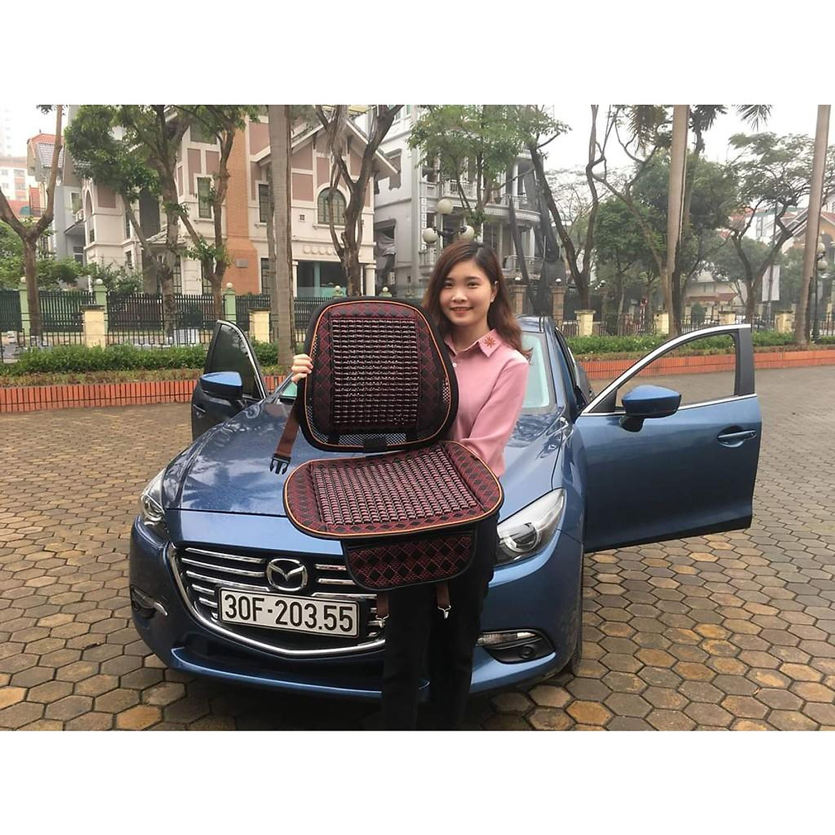 Bộ Tựa Lưng Lót Ghế Ô Tô Có Hạt Gỗ Massage Hàng Cao Cấp