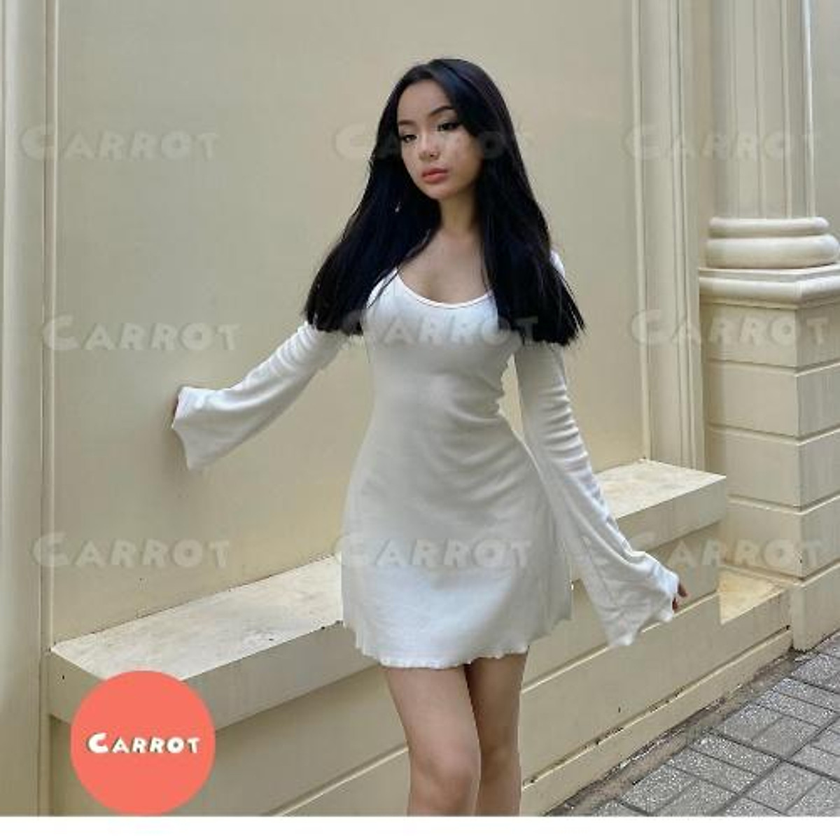 Đầm body sexy tay dài loe ôm váy xoè màu trắng đen chất thun co giãn