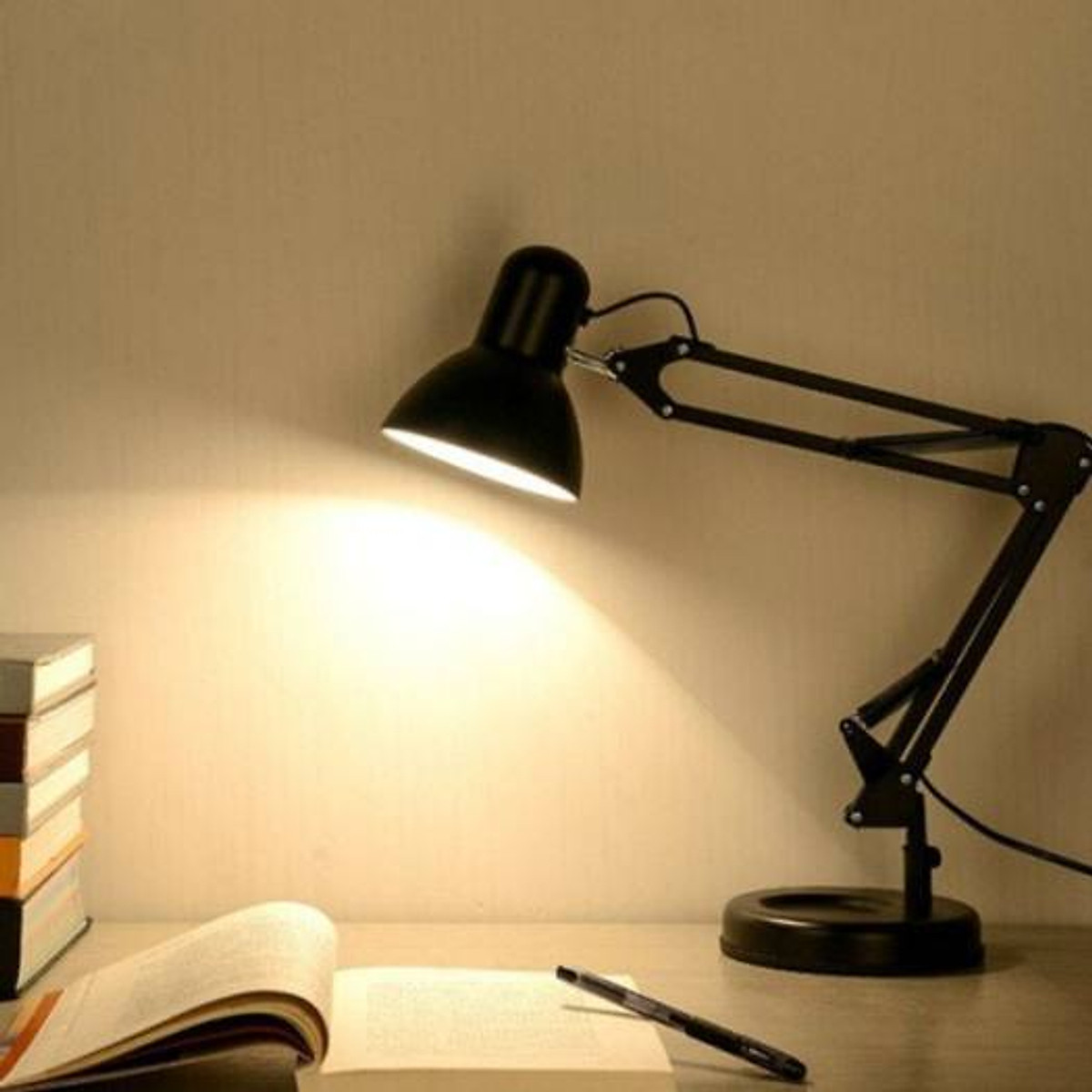 Đèn Để Bàn, Đèn Học Chống Cận Xoay 360 - Kèm Kẹp Bàn chống xê dịch và bóng đèn