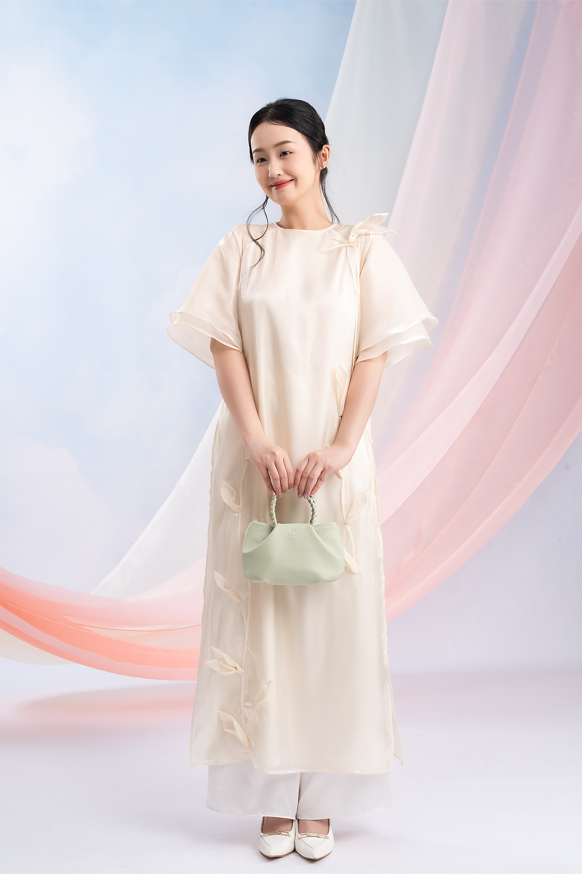 Túi Yuumy ( Thời trang nữ kiểu đám mây size 22 - Túi đeo chéo da Seasand YN257 )