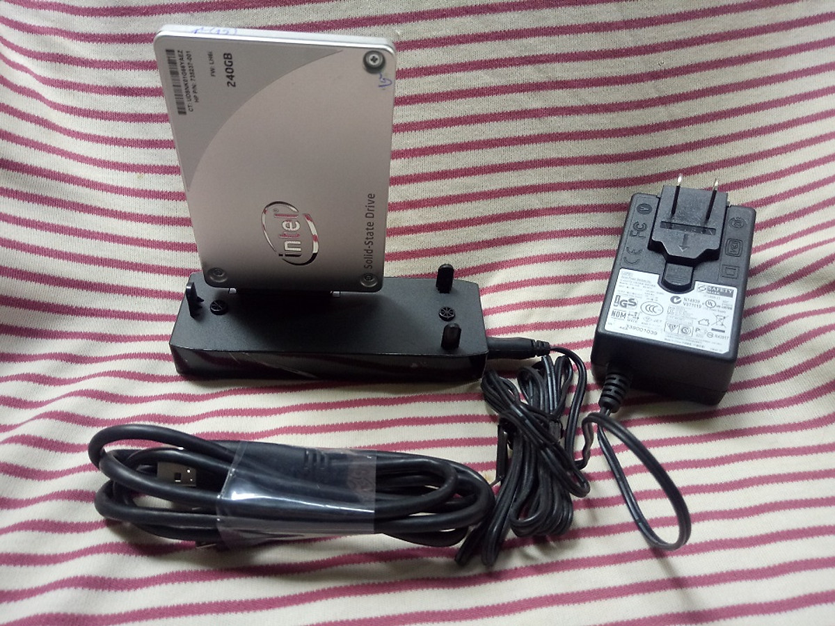 Bộ Dock Seagate 3.0 Cho ổ cứng 2,5inch và 3.5inch - Dock ổ cứng máy bàn PC - Hàng chính hãng