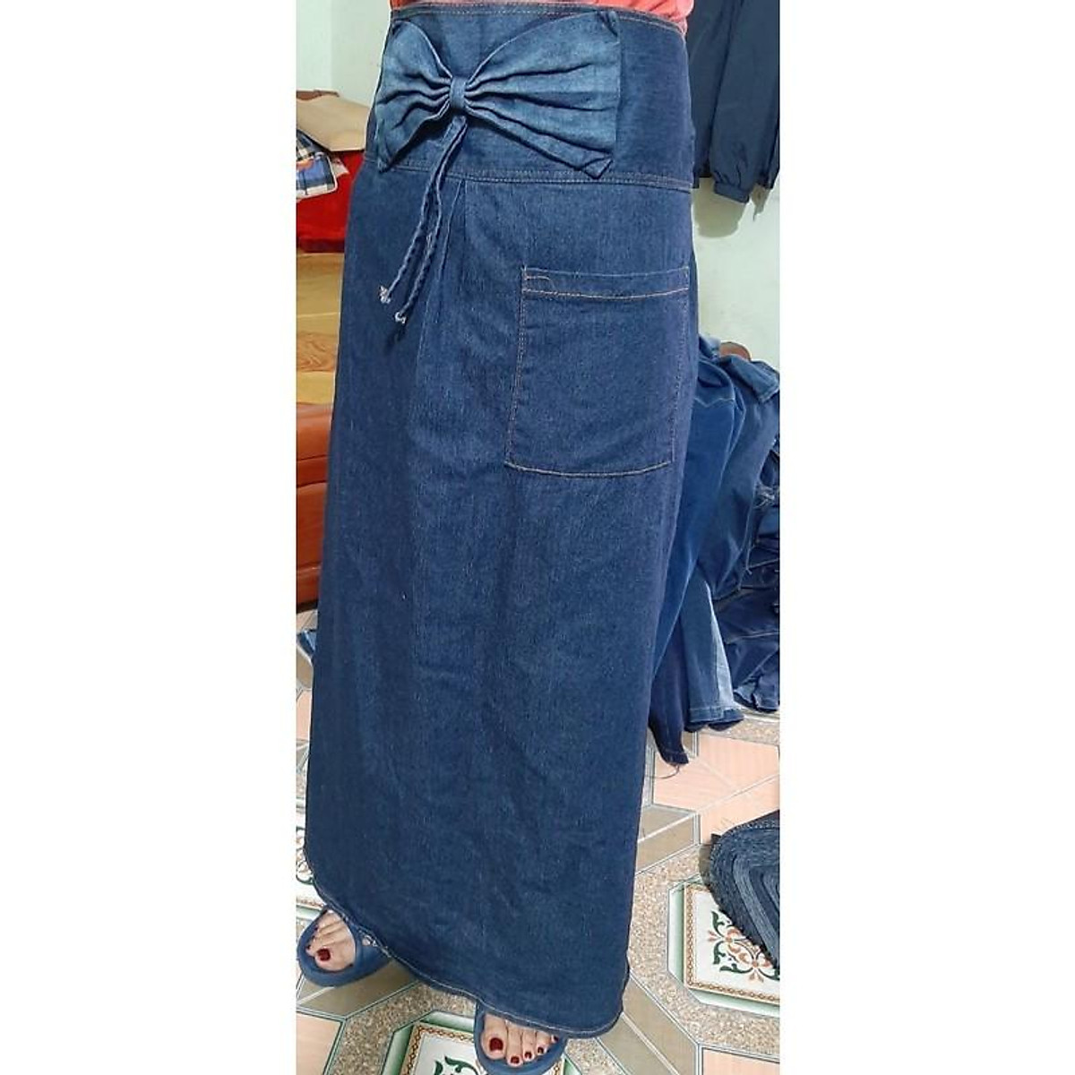 Váy chống nắng Jean trơn xẻ tà chất vài dày mềm mịn chống tia UV nút bấm  dạng quần cao cấp  MixASale