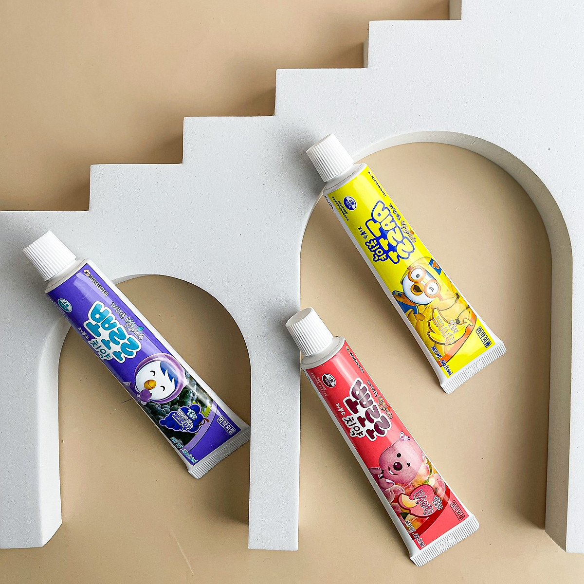 Kem đánh răng Pororo có thể nuốt được cho bé từ 3 tuổi - vị Chuối 50g