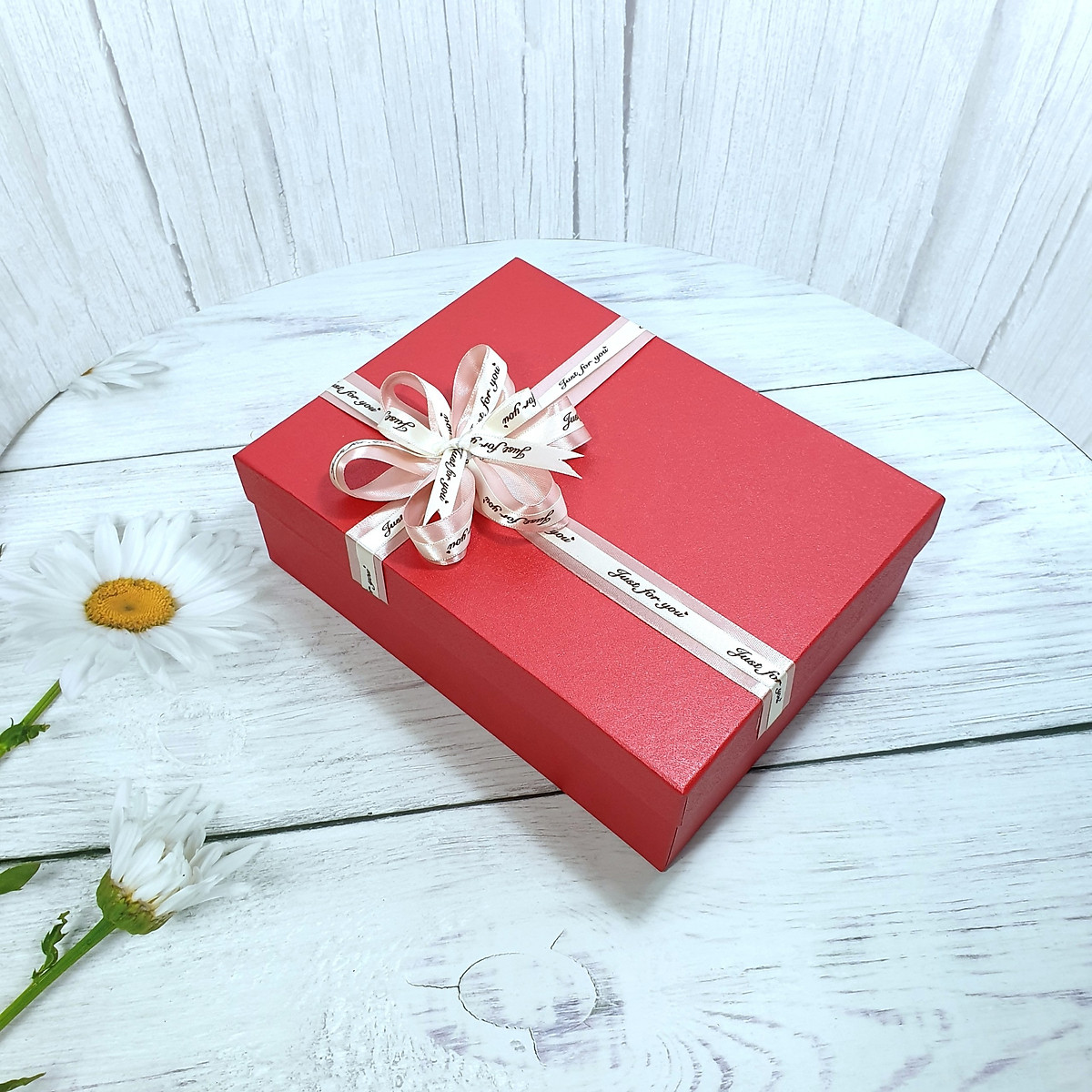 [Tặng thiệp + Giấy rơm] Hộp quà sinh nhật, hộp quà valentine tặng người yêu 23x17x7cm - HQ24