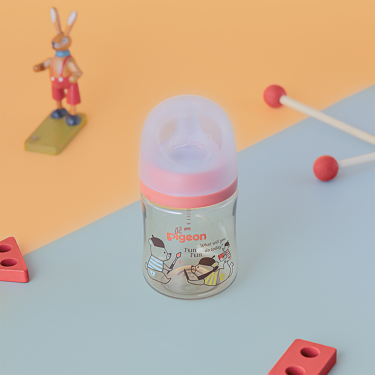 Bình sữa Pigeon nhựa PPSU Plus thế hệ III phiên bản Nhật hình Gấu 160ml/240ml