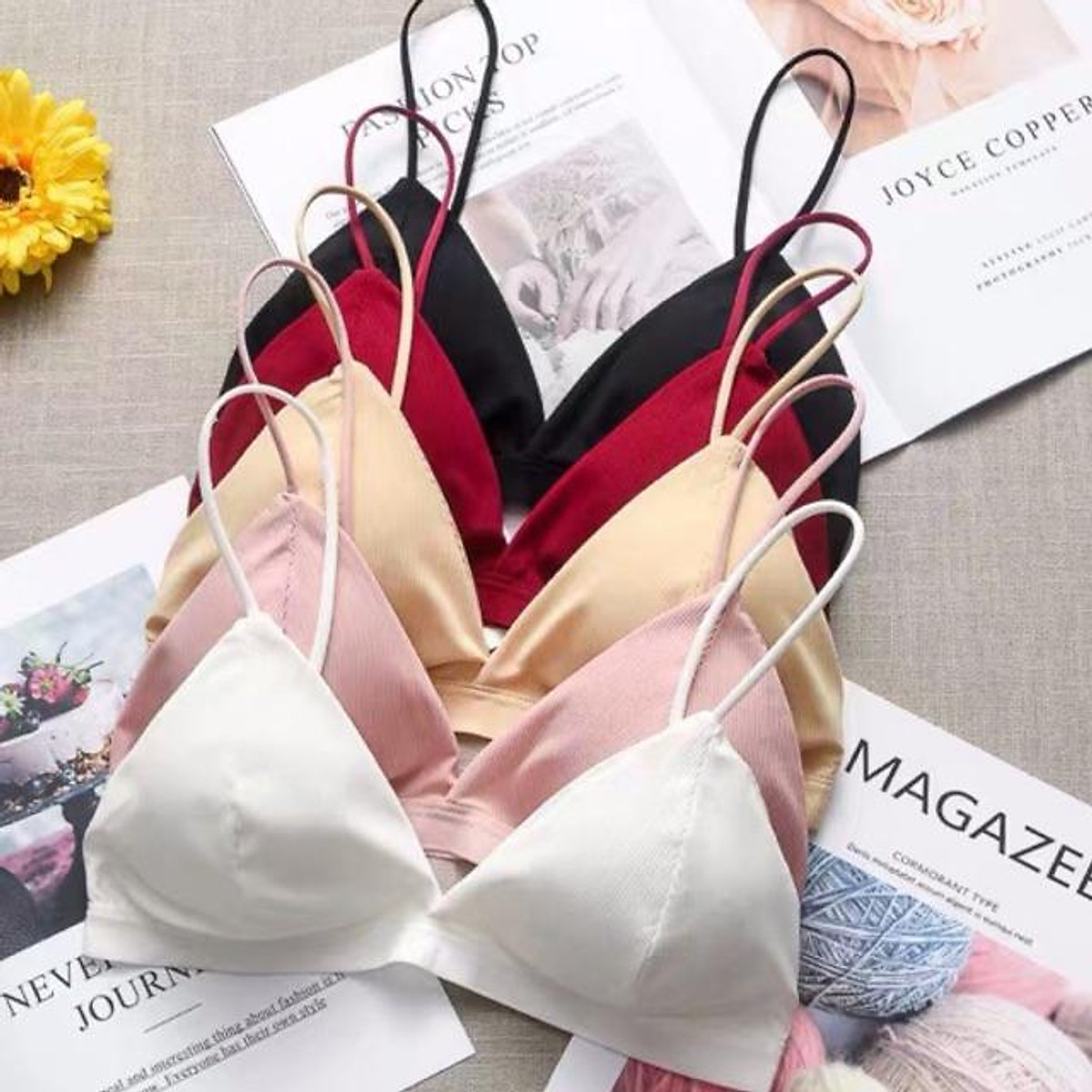 Áo bra đơn giản dễ phối đồ