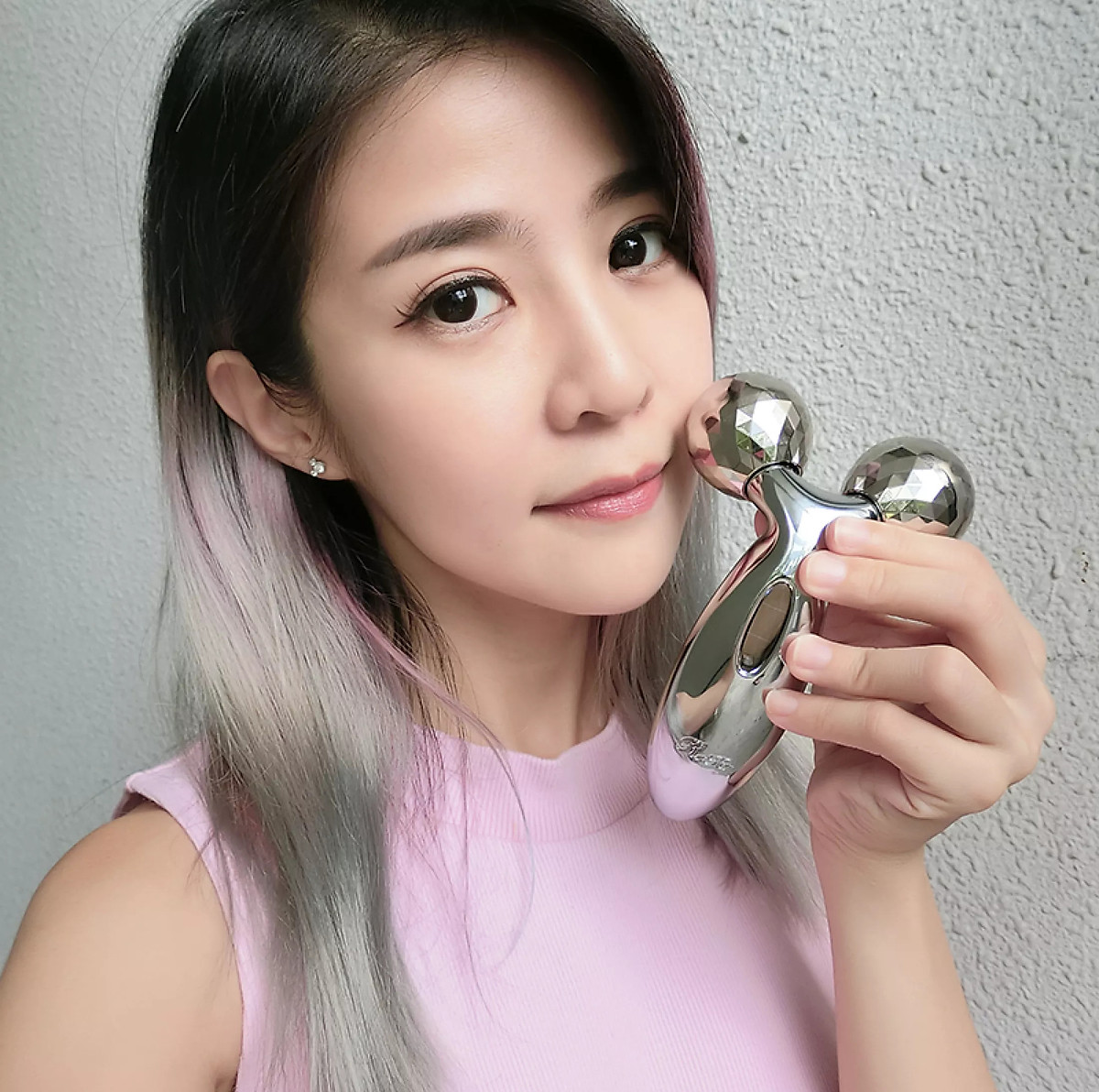 Cây Lăn Massage Mặt 3D Nâng Cơ Làm Mịn Da - Massage mặt