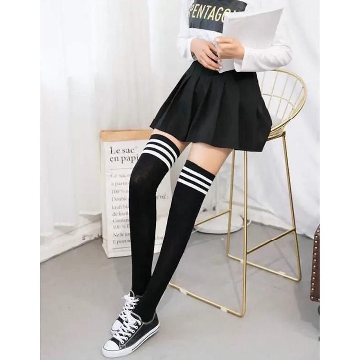 Quy định đồ nữ sinh oái oăm ở Nhật Bản