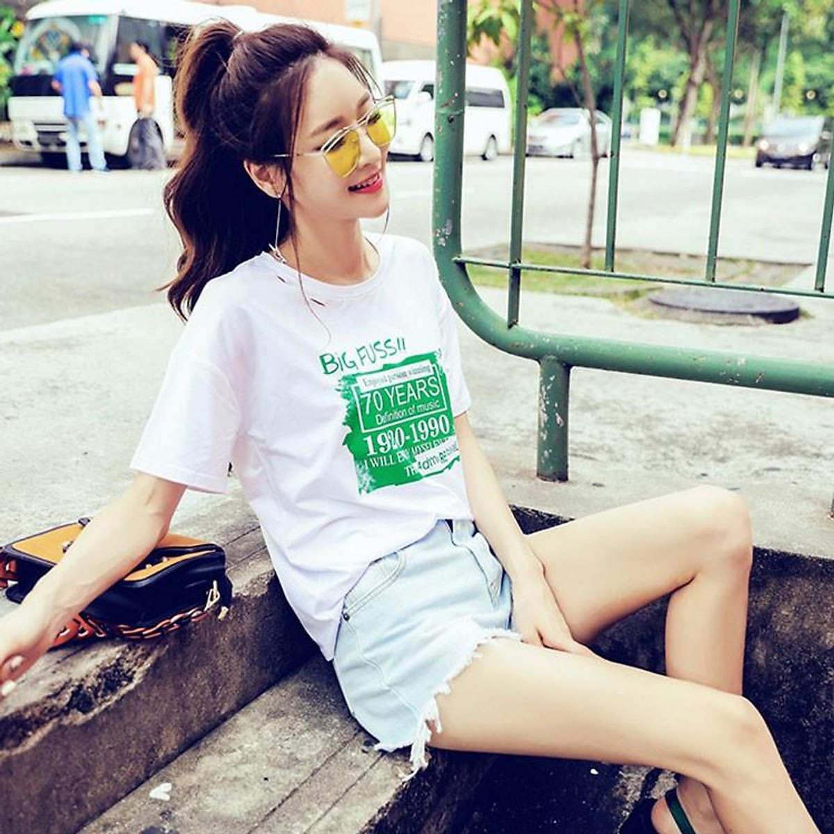 Áo Thun Nữ Big Fuss Thời Trang