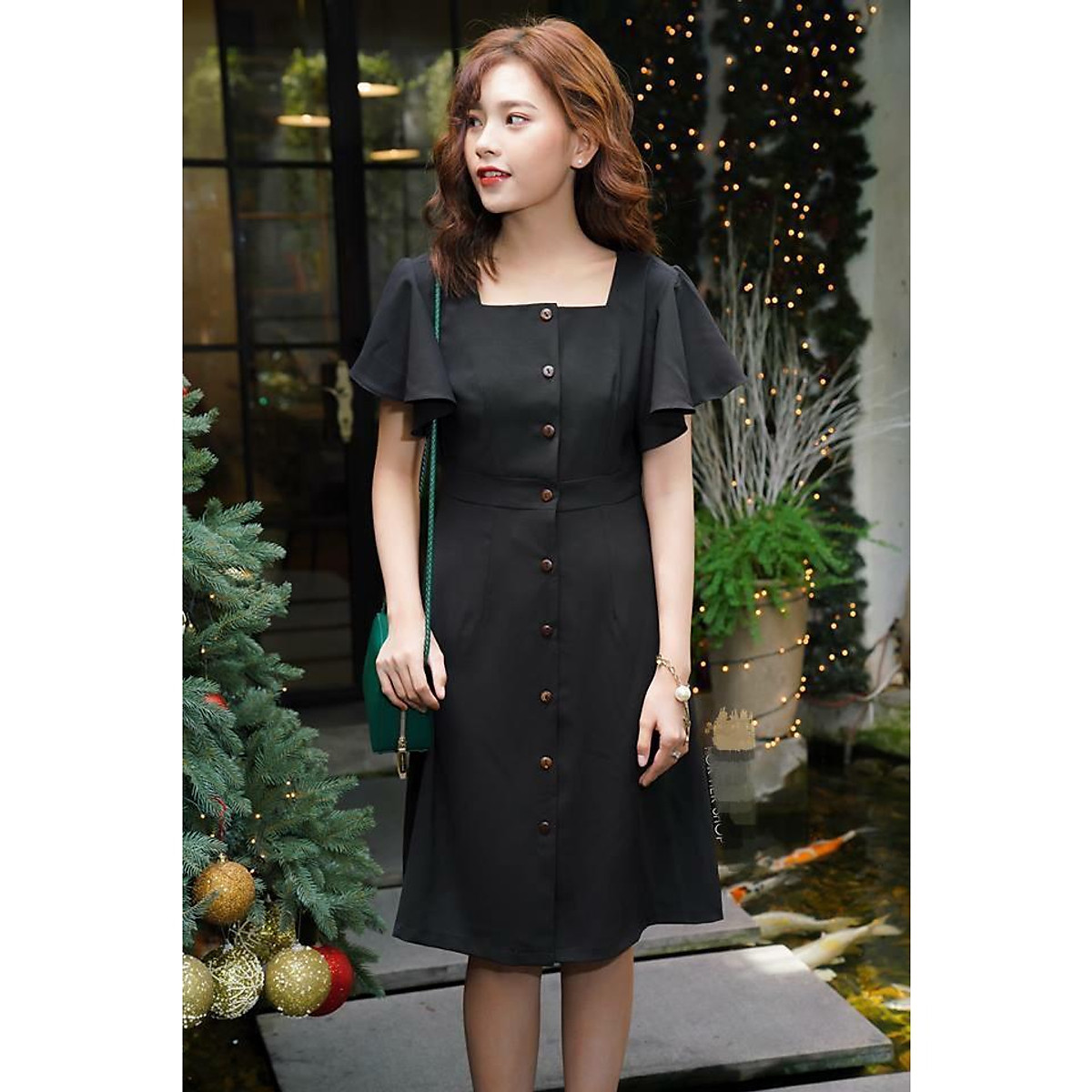 Đầm xòe tay cánh tiên ( đen) công sở