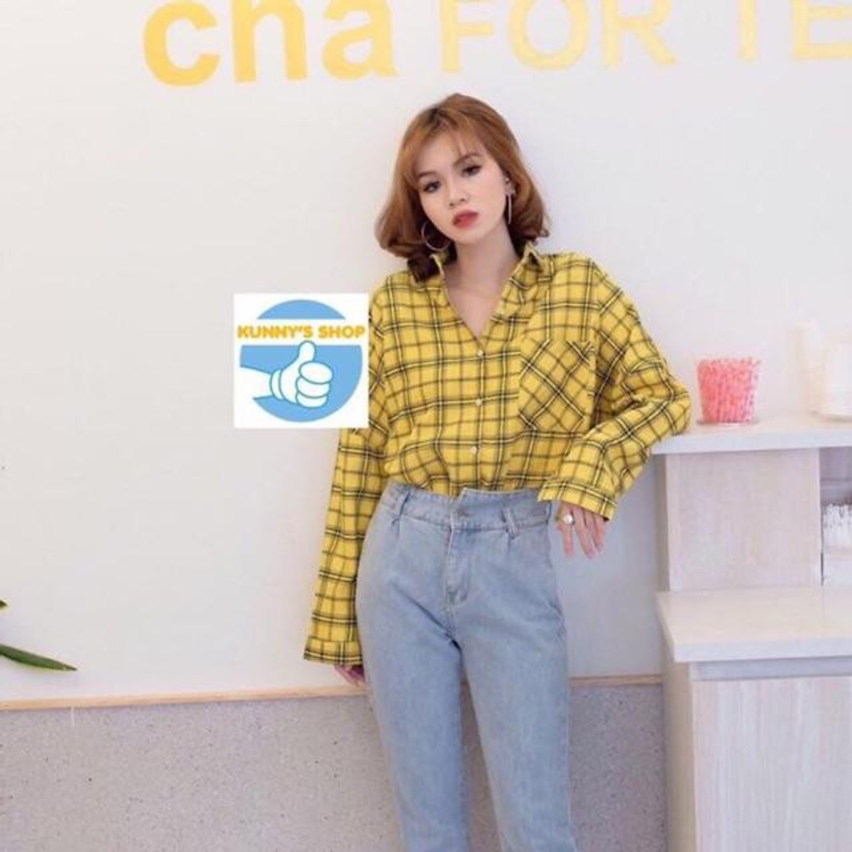 Áo sơ mi oversize caro nhung vàng