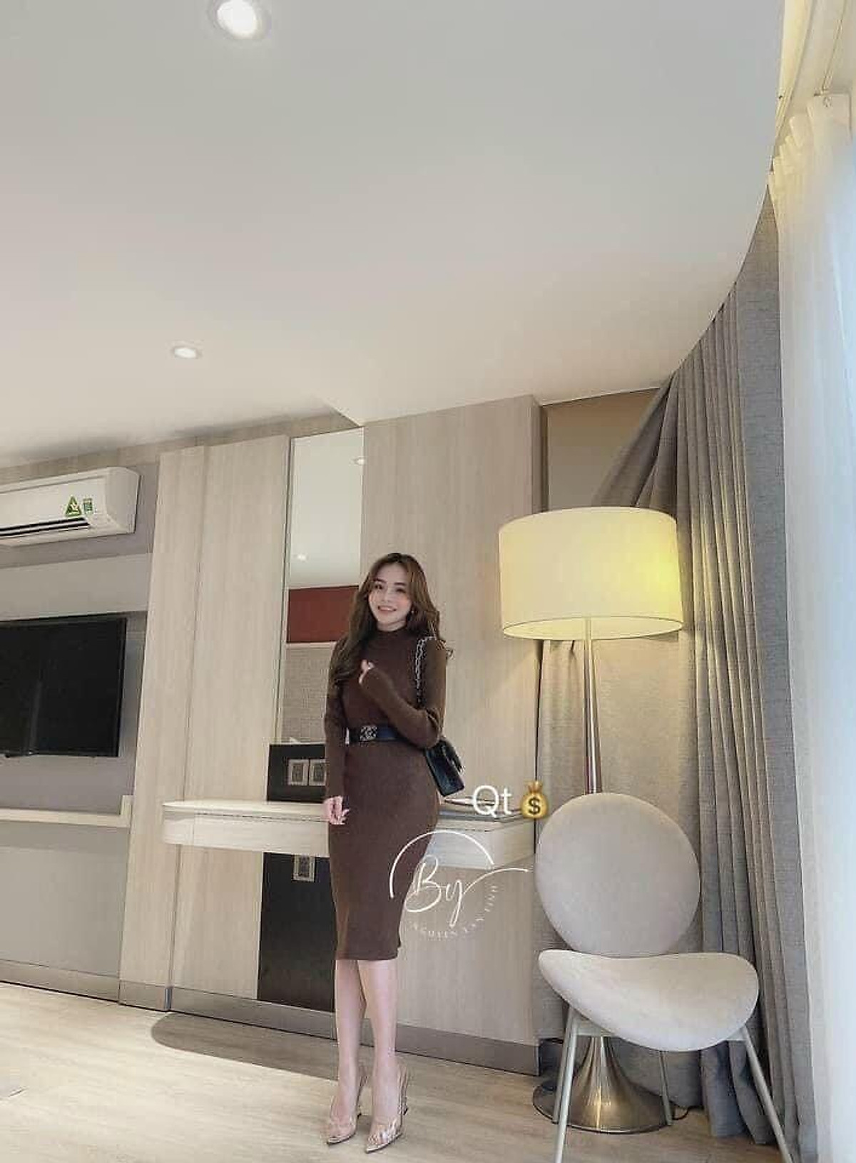 Thắm Đặng Store  Những mẫu đầm len body cho nàng quyến rũ giữa mùa đông  2023