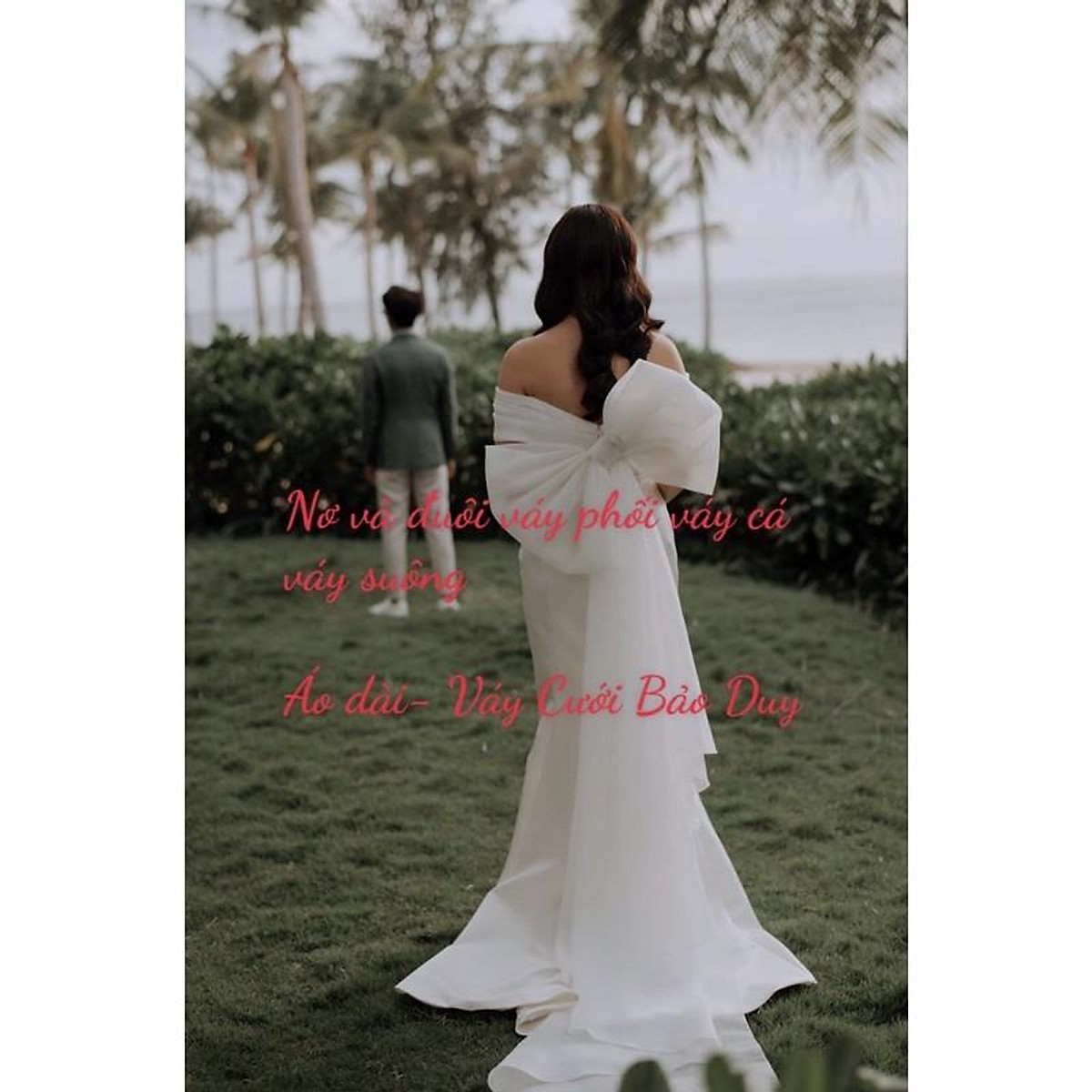 Nghía ngay thiết kế đẹp không lối thoát giá váy cưới ngót nghét 300  Tu  Linh Boutique