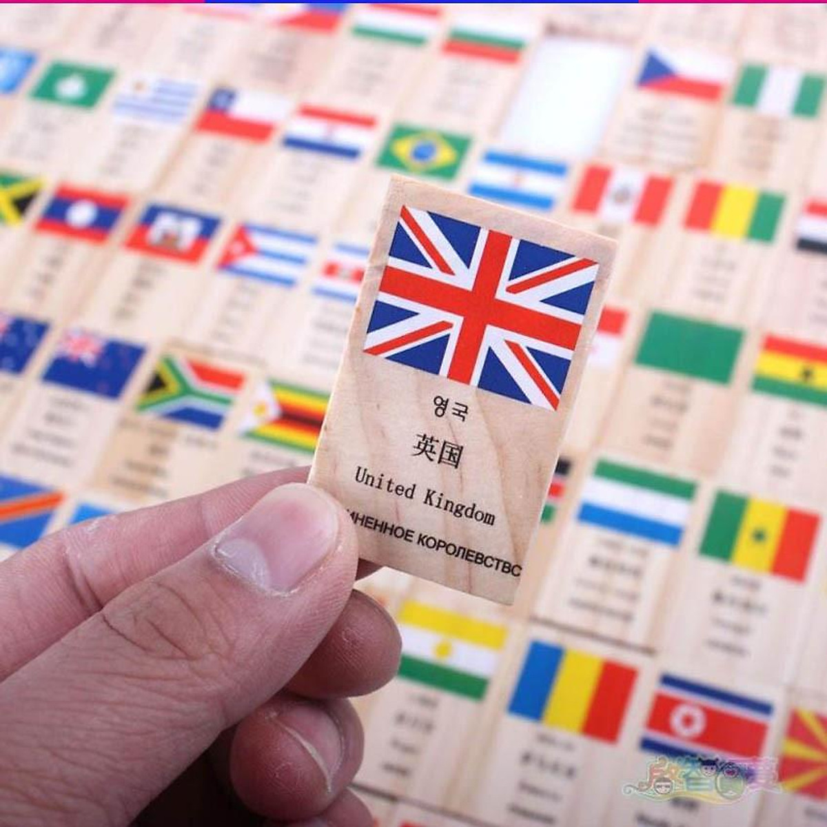 Bộ domino cờ 100 quốc gia bằng gỗ 4 thứ tiếng. Domino 100 lá cờ các quốc gia trên thế giới 