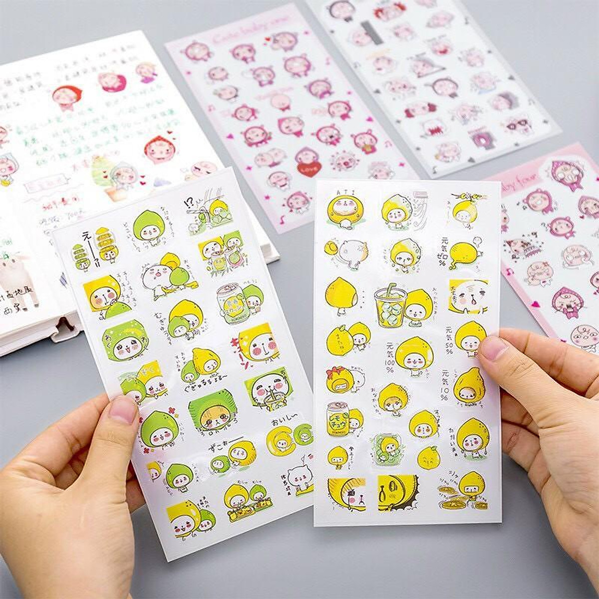 HỘP 12 TẤM STICKER 229 hình dán ĐÁNG YÊU  VUA ẢNH MÀU  MixASale