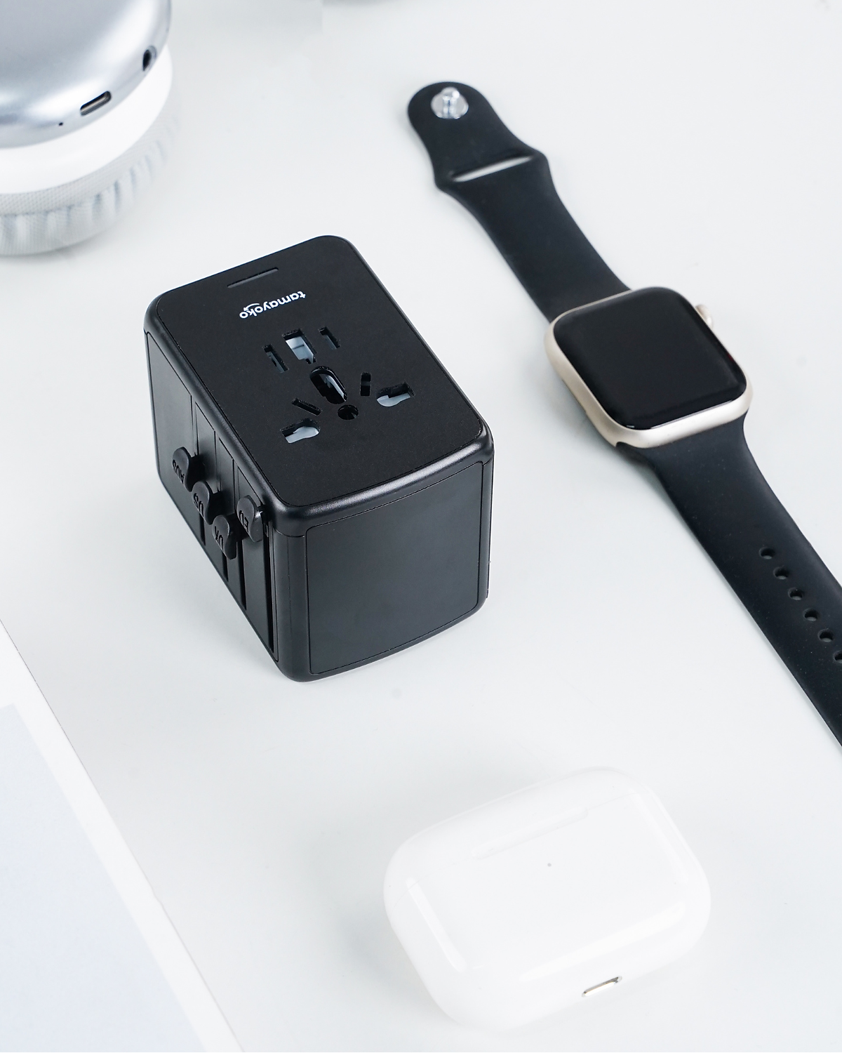 Ổ Cắm Điện Đa Năng Du Lịch Quốc Tế Tamayoko 5 Cổng Type-C & USB Cắm Tải 2000W