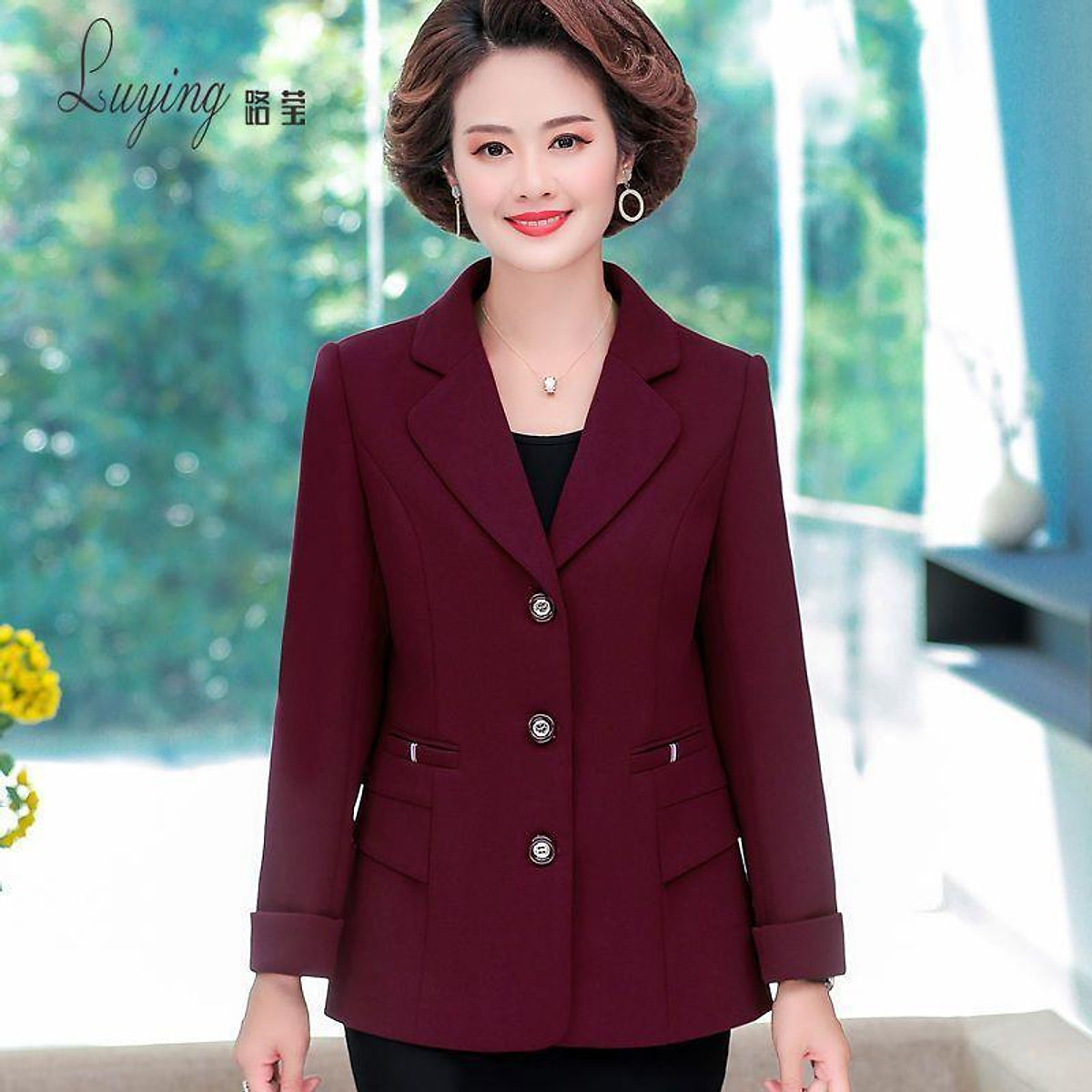 Áo khoác nữ trung niên cổ vest hoạ tiết kẻ caro  Hanyza Store