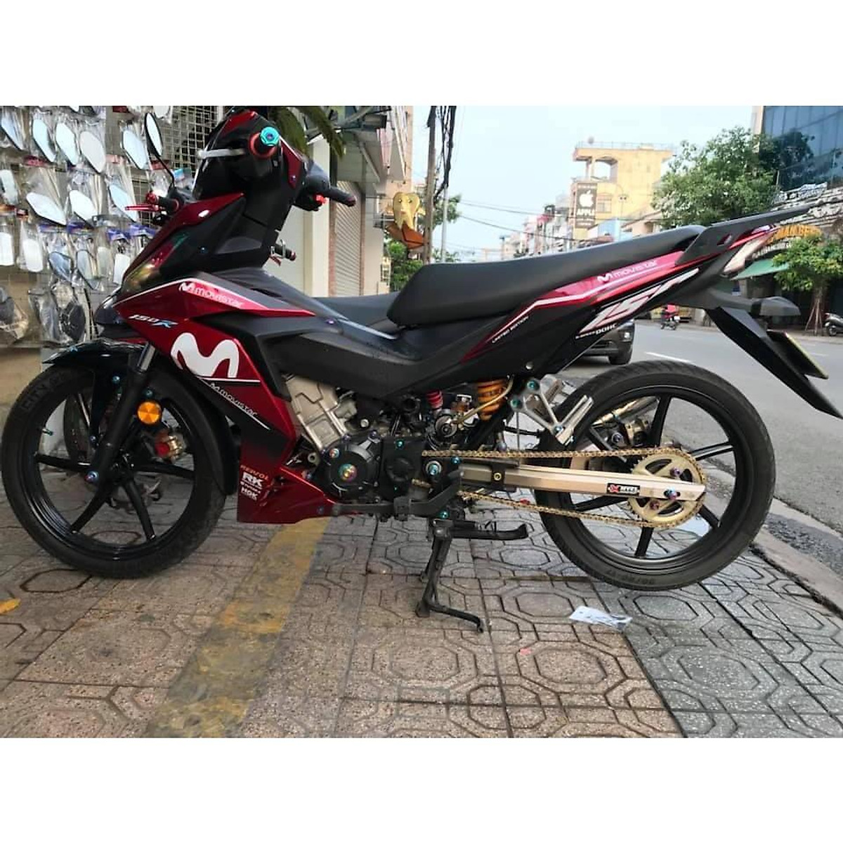 Xe Honda Winner V1 với thiết kế hiện đại  