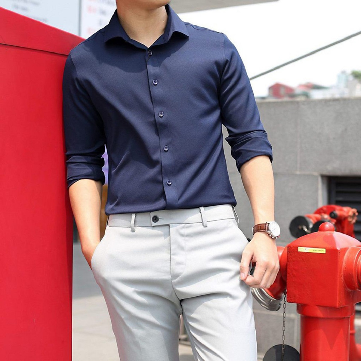 Mua Áo sơ mi cổ bẻ dài tay hàn quốc, sơ mi nam trắng dáng ôm body chất lụa thái thấm hút mồ hôi, co giãn nhẹ, size áo từ 45-80 kg - Mua Áo Sơ Mi Cổ Bẻ Dài Tay Hàn Quốc, Sơ Mi Nam Trắng Dáng Ôm Body Chất Lụa Thái Thấm Hút Mồ Hôi, Co Giãn Nhẹ, Size Áo Từ 45-80 Kg -