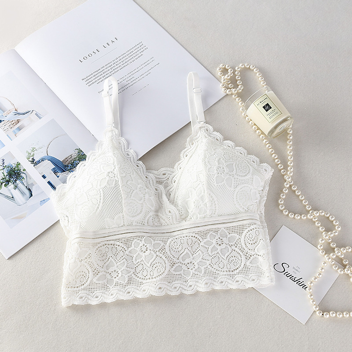 Mua Áo bra/ ngực 2 dây, mút mỏng dáng croptop sexy cho nữ LYEA019 - Trắng tại Loving Yourself Mua Áo Bra/ Ngực 2 Dây, Mút Mỏng Dáng Croptop Sexy Cho Nữ Lyea019 - Trắng Tại Loving Yourself
