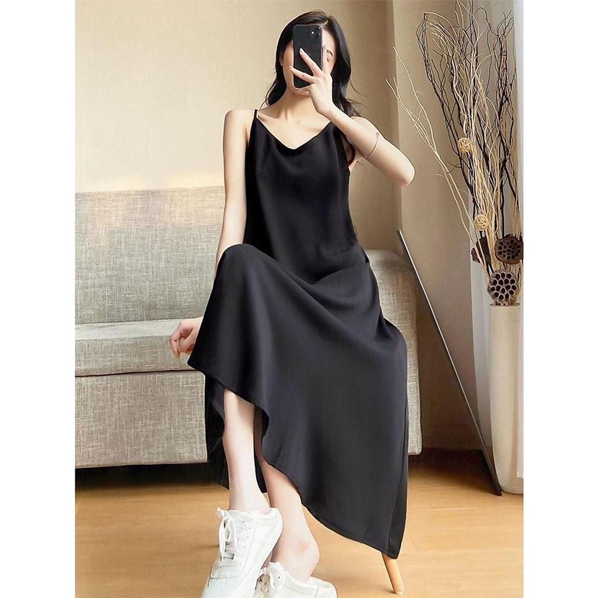 Giảm giá hot item váy đầm hai dây moran dáng hàn quốc hai màu trắng và đen thời trang đi biển streetstyle BeeCost #17 Giảm giá hot item váy đầm hai dây moran dáng hàn quốc hai màu trắng và đen thời trang đi biển streetstyle BeeCost