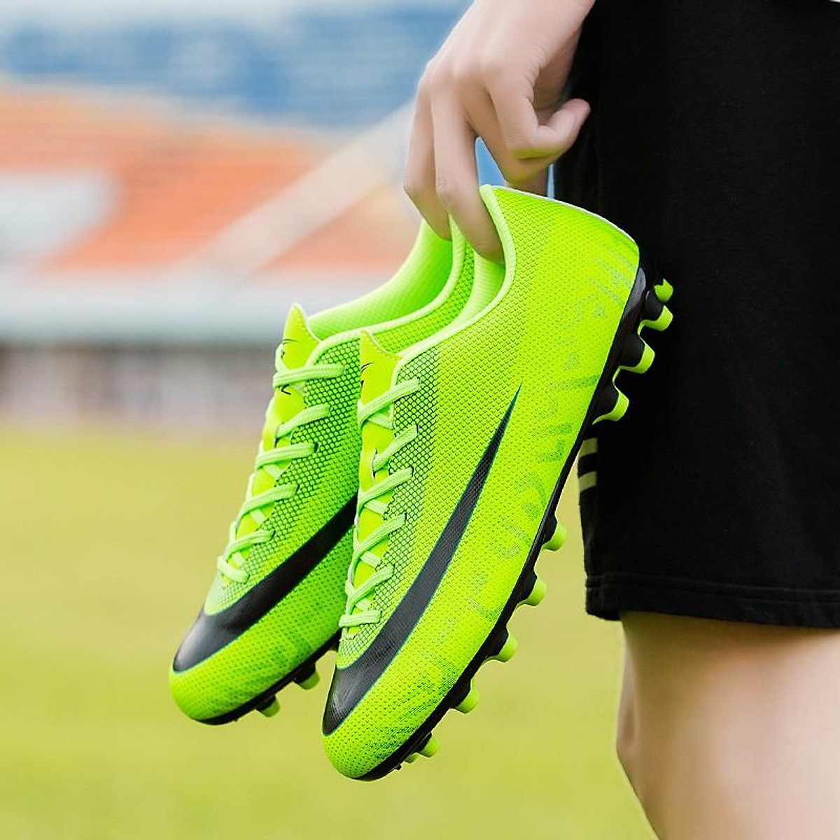 34-44 FG Soccer Shoes Mẫu mới nhất Giày bóng đá sân cỏ nhân tạo Chất