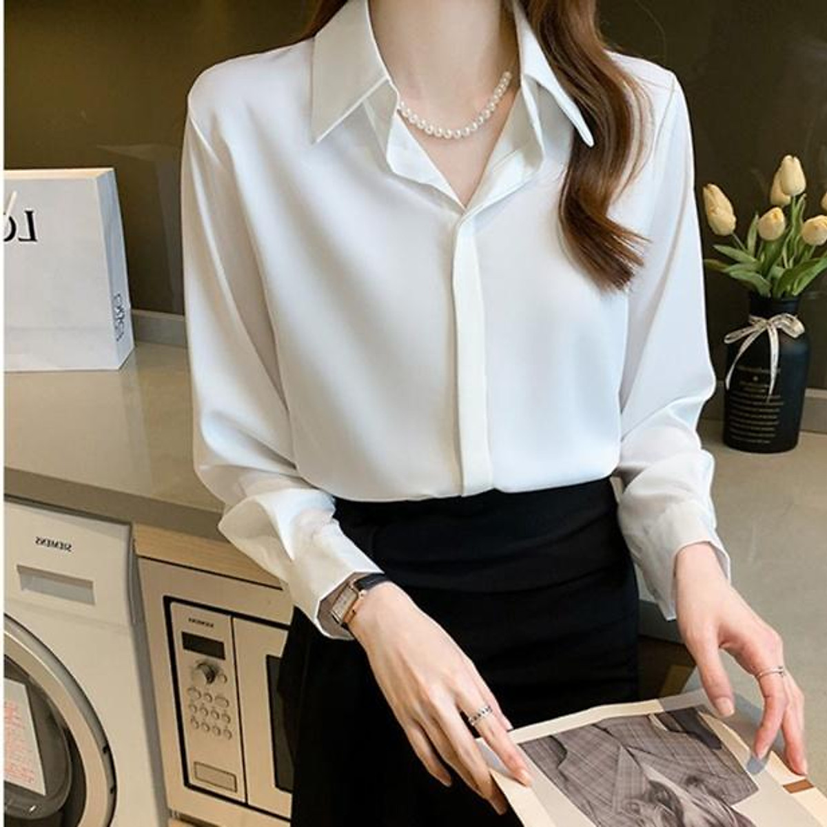 Mua Áo Sơ Mi Nữ Công Sở Màu Trắng Cổ Đức CHIPY Kiểu Hàn Quốc Vintage Ulzzang Form Rộng Dài Tay Đẹp Chất Lụa Cao Cấp A2T - TRẮNG,XL(58kg – 61kg) tại Mua Áo Sơ Mi Nữ Công Sở Màu Trắng Cổ Đức Chipy Kiểu Hàn Quốc Vintage Ulzzang Form Rộng Dài Tay Đẹp Chất Lụa Cao Cấp A2T - Trắng,Xl(58Kg – 61Kg) Tại