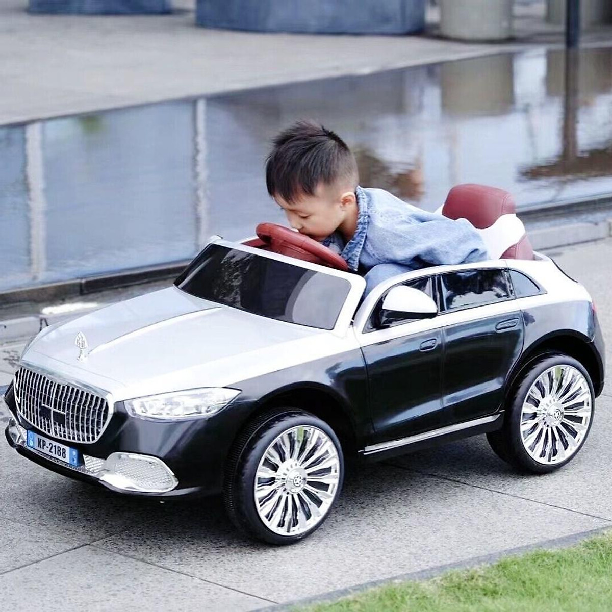 HOTXe ô tô điện trẻ em siêu lớn ô tô bốn bánh cho bé ô tô