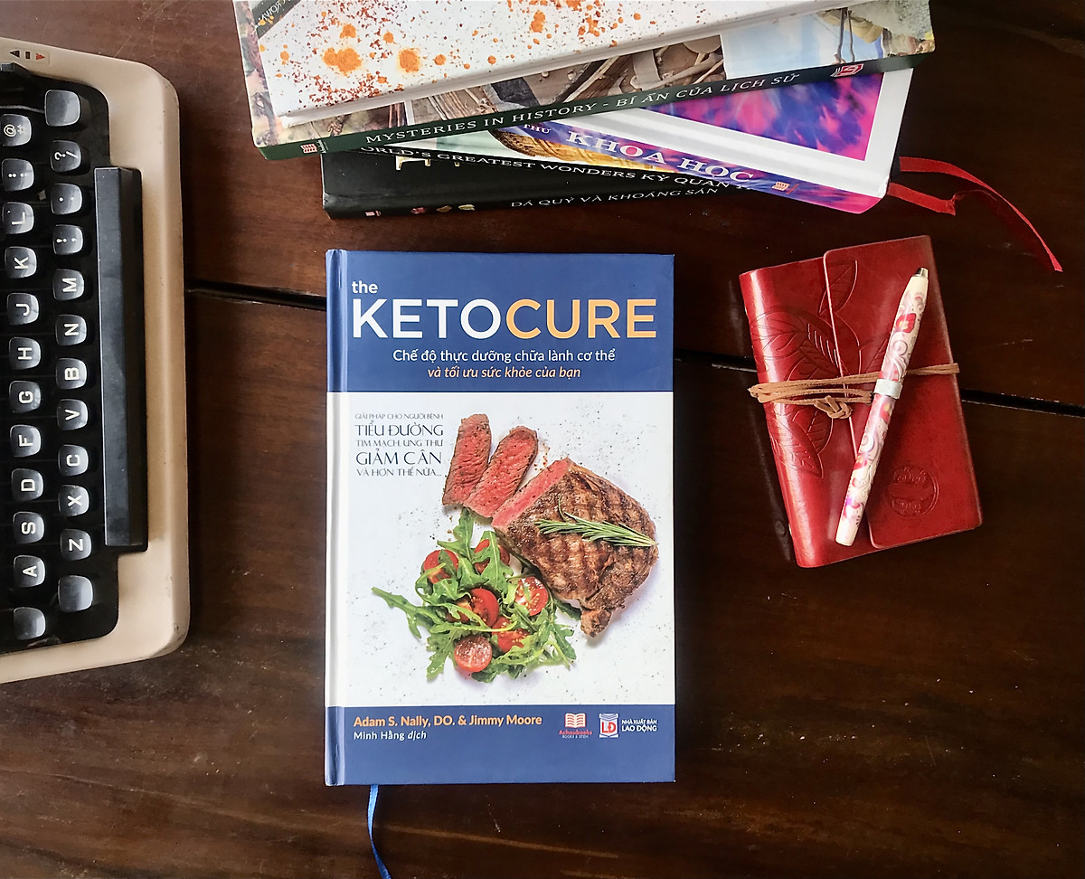 Sách Nấu Ăn - The Keto Cure - Sách Thực Dưỡng Dúng Cách Để Có Một Cơ Thể Khỏe Và Đẹp - Á Châu Books, Bìa Cứng, In Màu