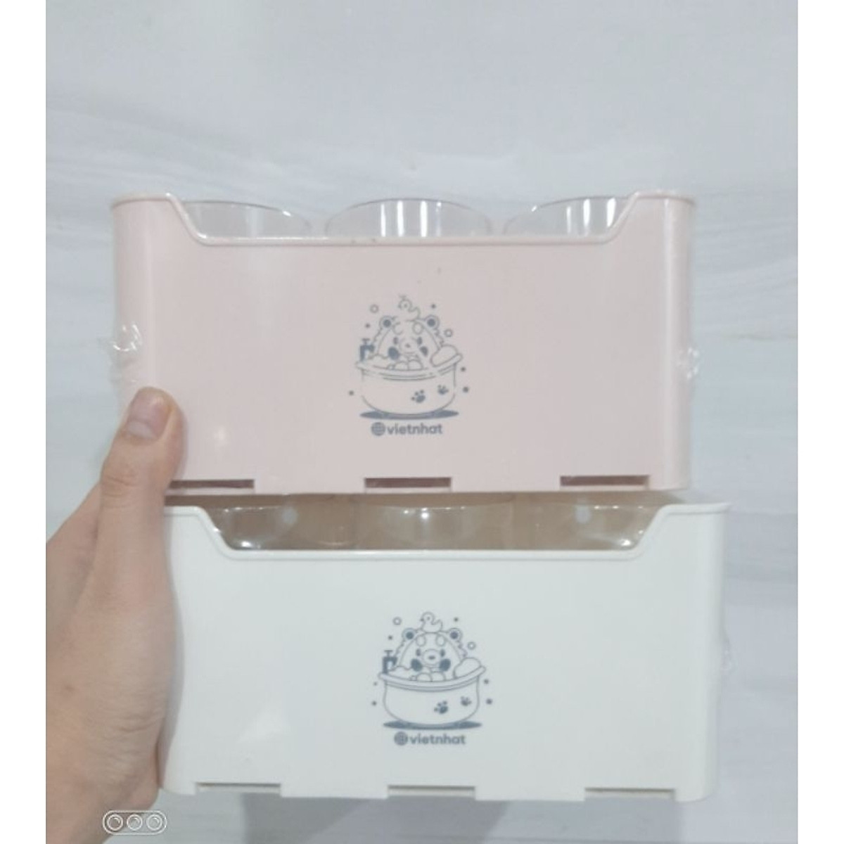 Bộ cắm bàn chải 3 cốc nhựa Việt Nhật - khay kệ để bàn chải, cốc và kem đánh răng kèm miếng dán siêu chắc ( tặng kèm sticker) - HÀNG VIỆT NAM