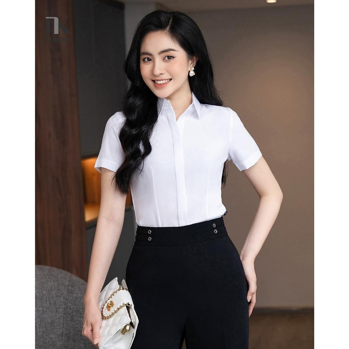 Áo Sơ Mi Nữ Công Sở Cộc Tay NK Fashion Thiết Kế Cổ Đức Trơn Màu, Áo Sơ Mi Nữ Công Sở Cộc Tay Nk Fashion Thiết Kế Cổ Đức Trơn Màu,