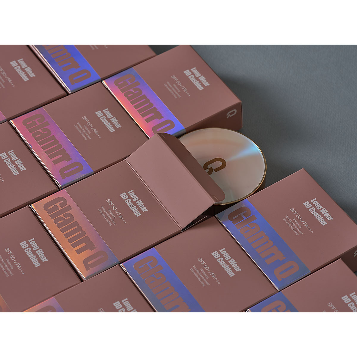 Phấn nước trang điểm dưỡng da GLAMRR Q LONG WEAR DD CUSHION by Gilaa (1 lõi x 13g)
