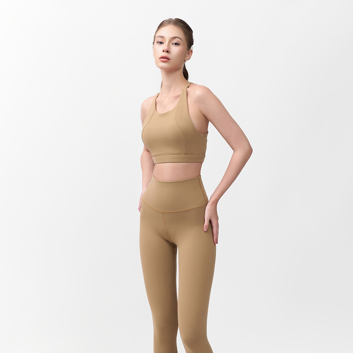 Set đồ tập Yoga Luxury Hibi Sports H138 - Áo Bra khoét lưng tam giác - Kèm mút nâng ngực