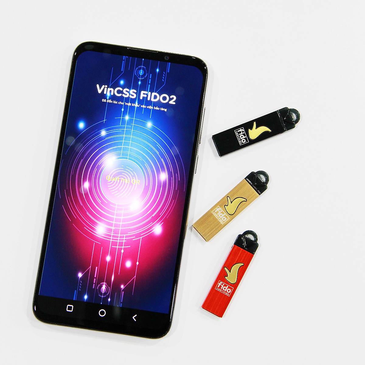 Khóa Xác Thực Mạnh VinCSS FIDO2 Touch 1 (Kết Nối USB Type-A) - Hỗ Trợ Xác Thực An Toàn Không Mật Khẩu, Chuẩn UAF/U2F/FIDO2 - Hàng Chính Hãng