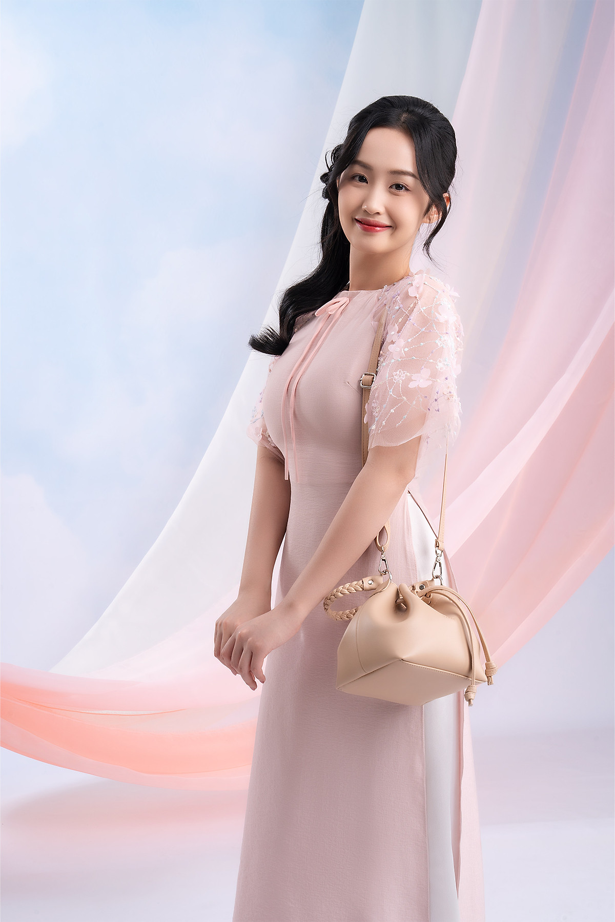 Túi Yuumy ( Thời trang nữ thiết kế dây rút - Túi đeo chéo da Seasand YN265 )
