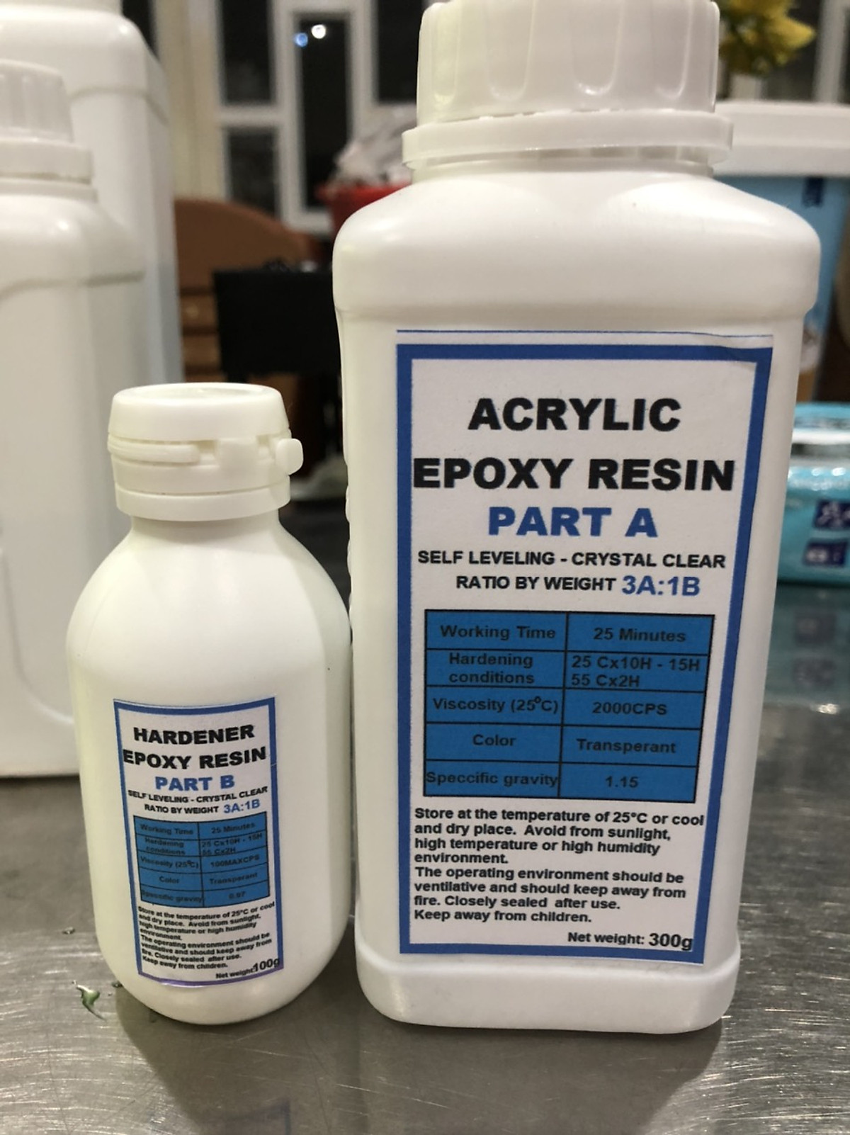 Nhựa Epoxy Resin 1kg trong suốt loại cứng Tiki