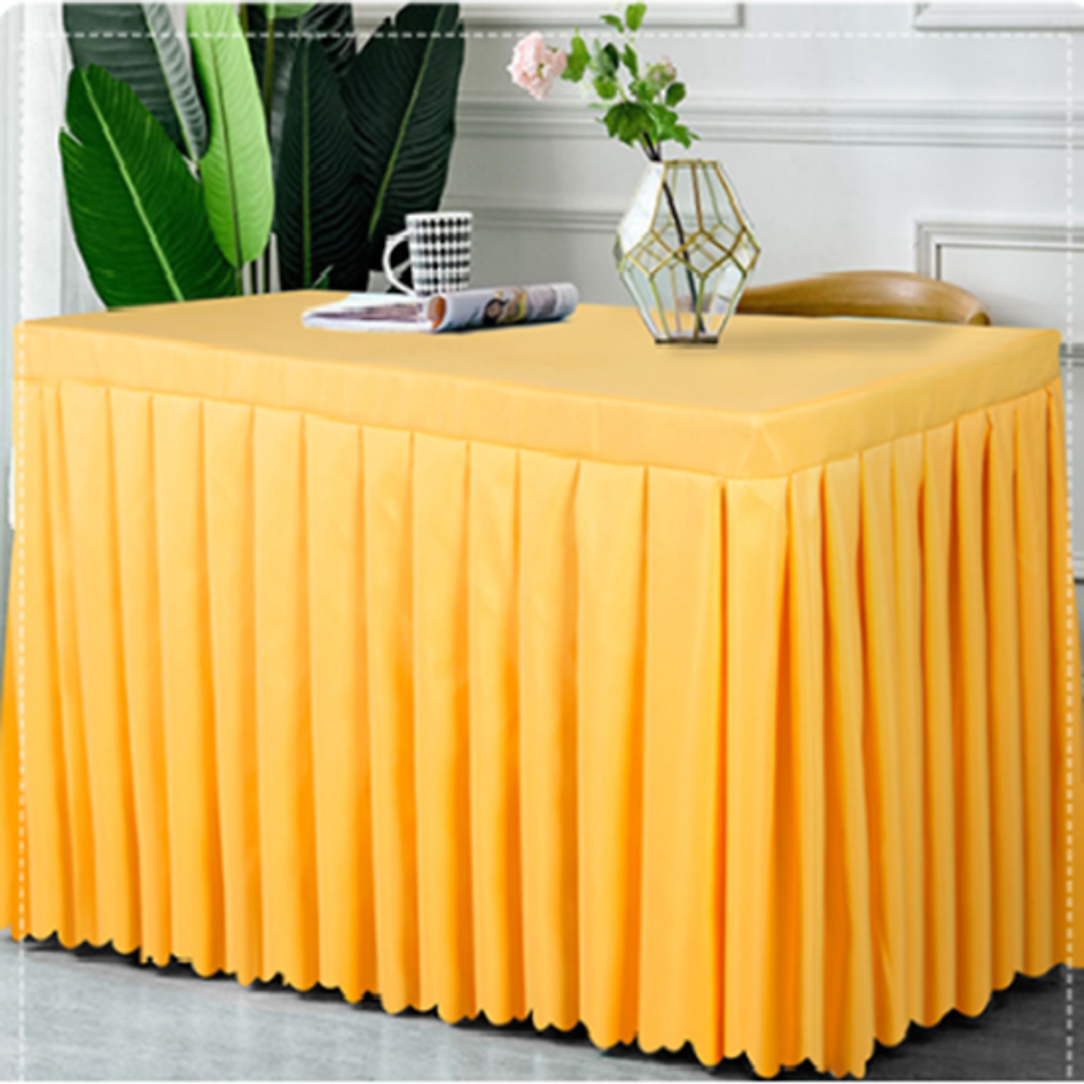 Thảm/Khăn trãi bàn xếp ly màu vàng vải Polyester (1m2, 1m6, 1m8 ...