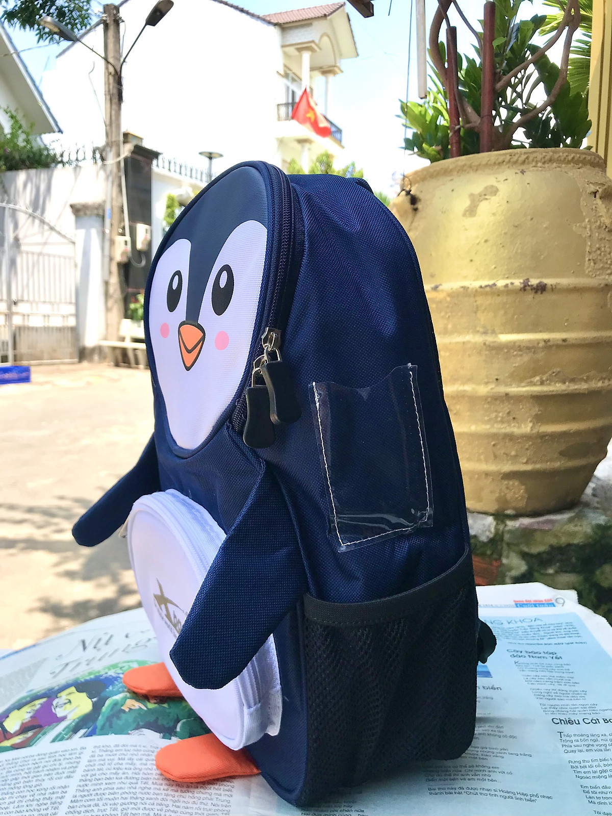 Balo Mầm Non Xbags Penguin Xb 3019 chất liệu bền nhẹ