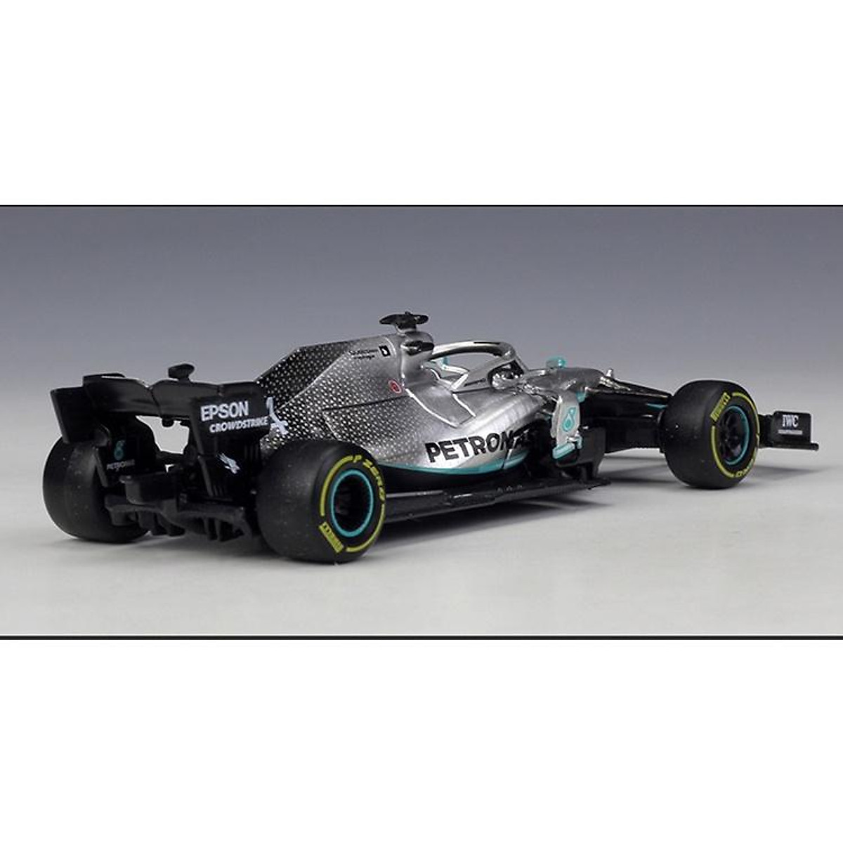 Đội đua F1 Mercedes ra mắt chiếc xe cho mùa giải 2023  VTVVN
